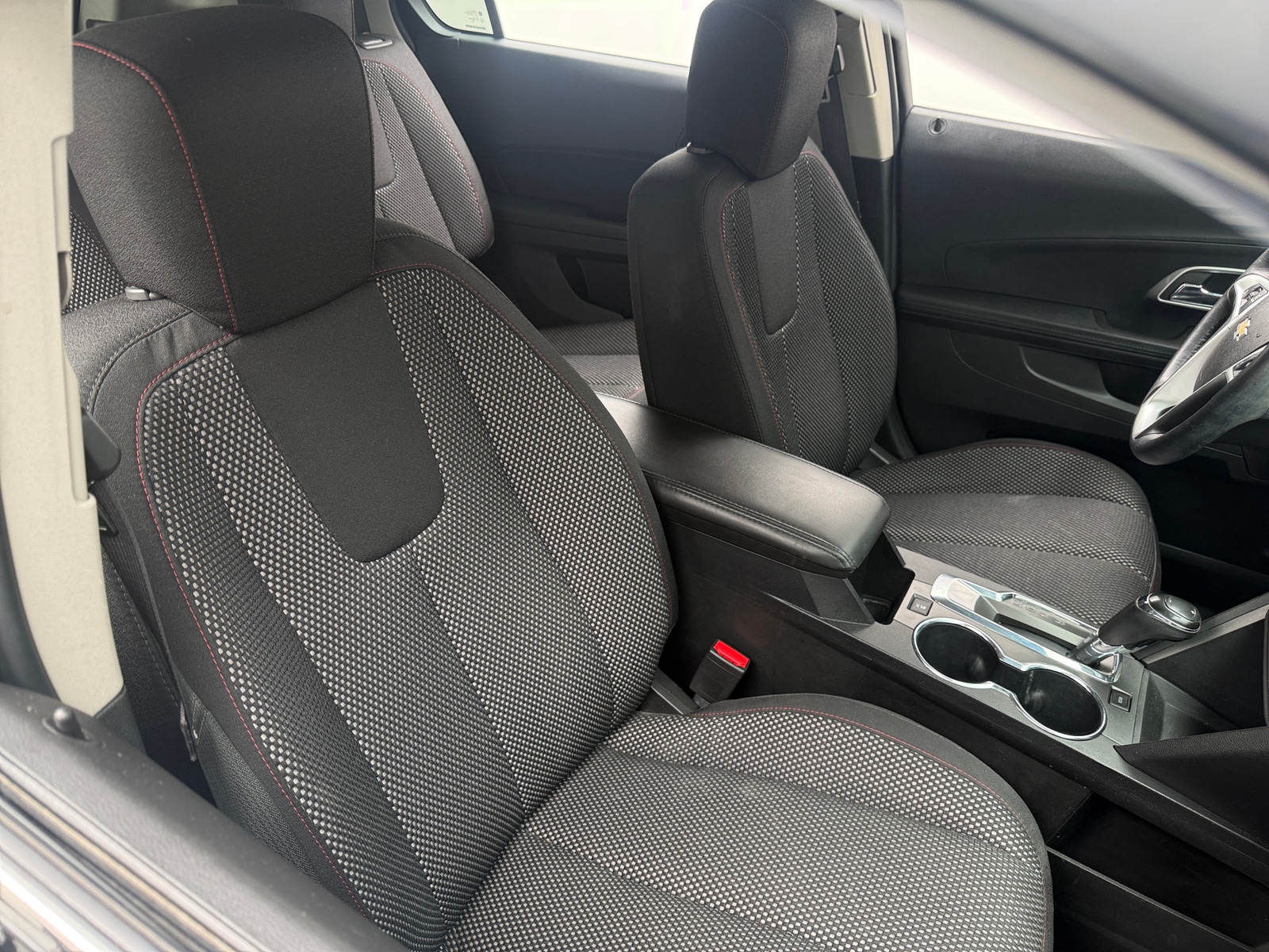 Thumbnail: 2016 Chevrolet Equinox - 2