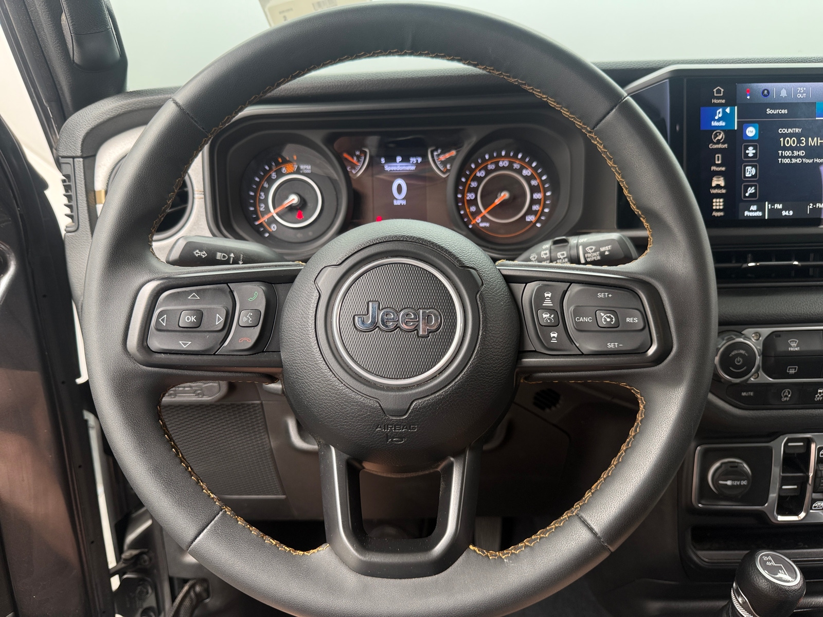 Thumbnail: 2024 Jeep Wrangler - 5