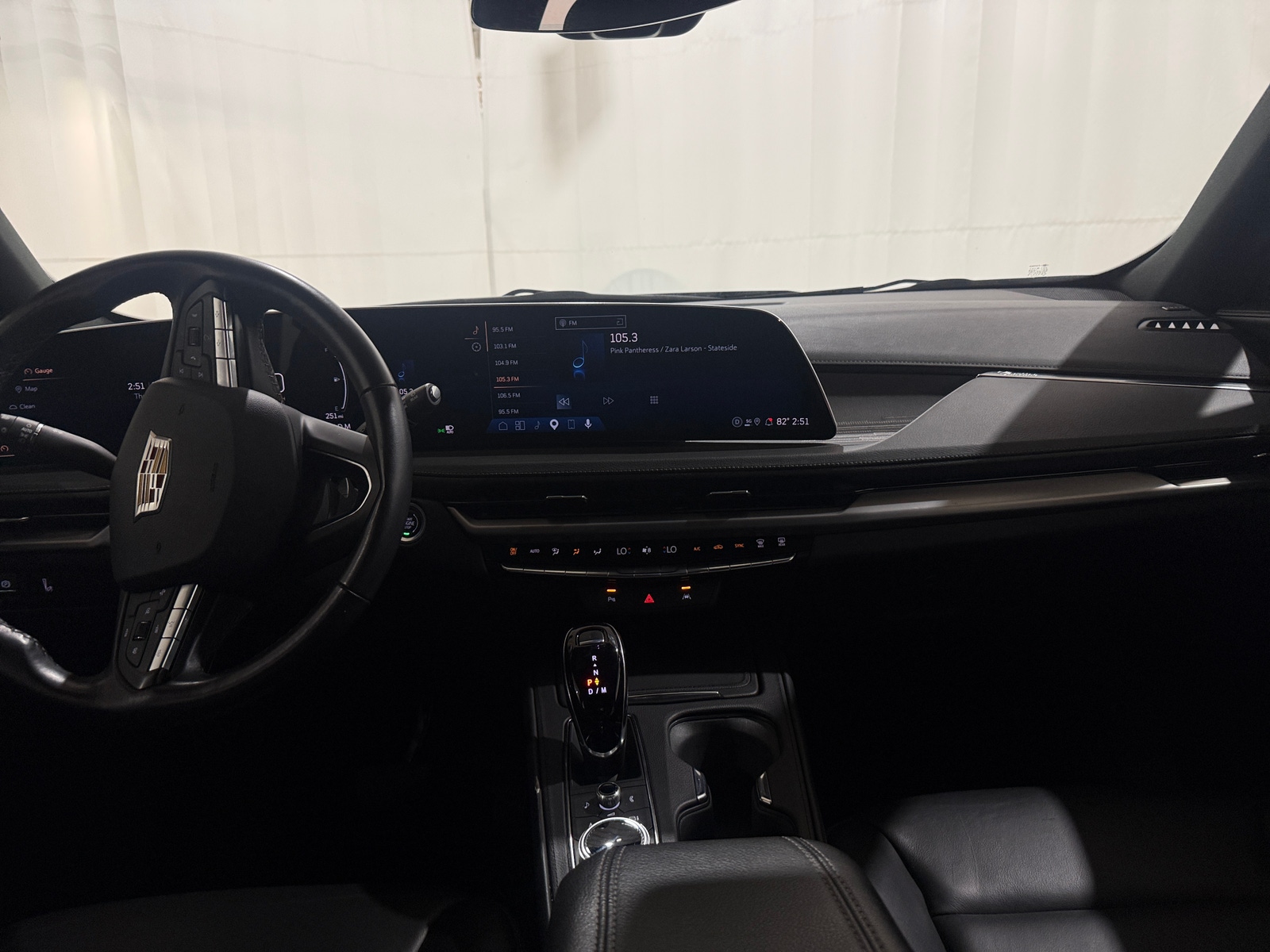 Thumbnail: 2025 Cadillac XT4 - 2