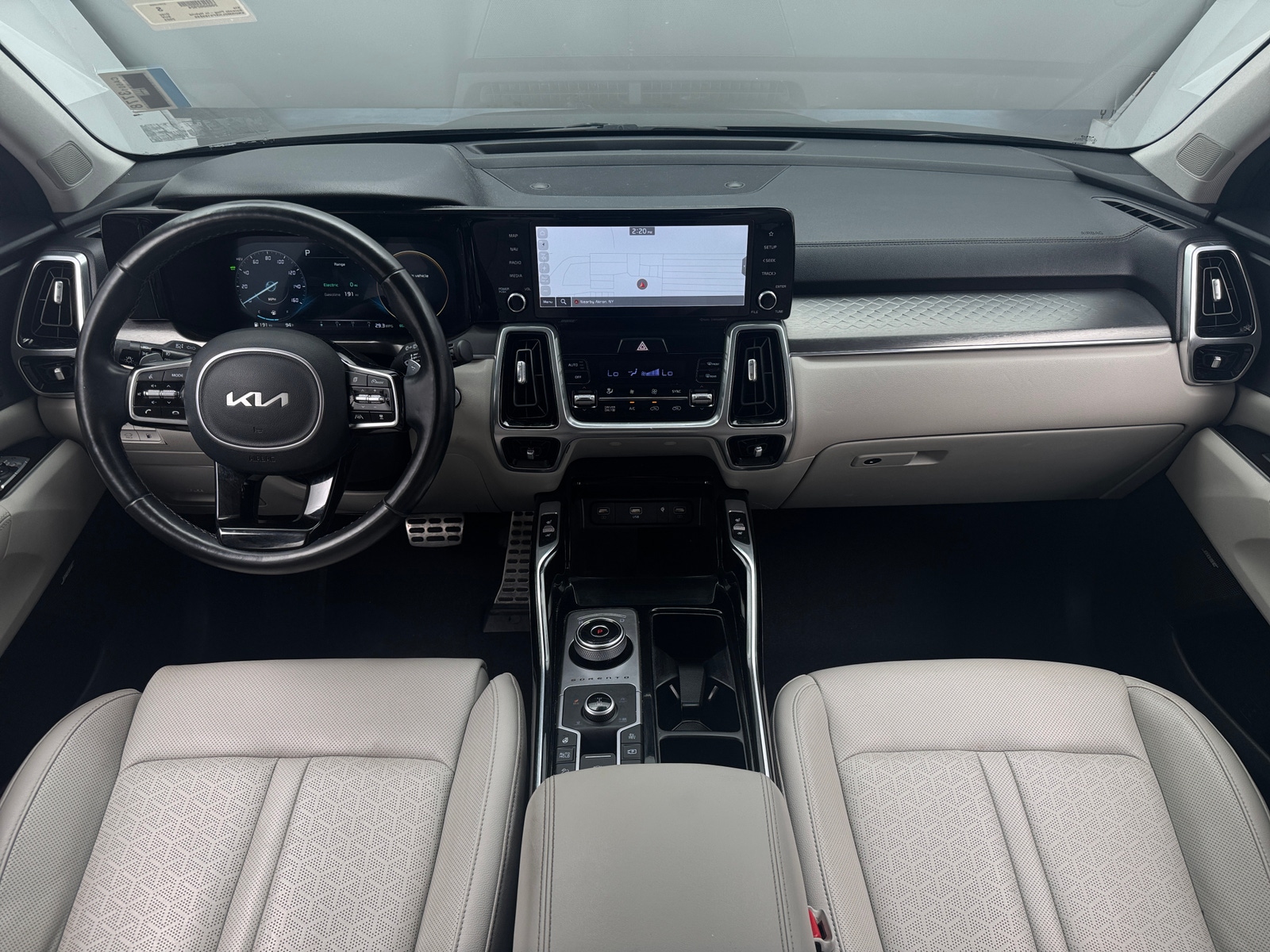 Thumbnail: 2023 Kia Sorento - 2