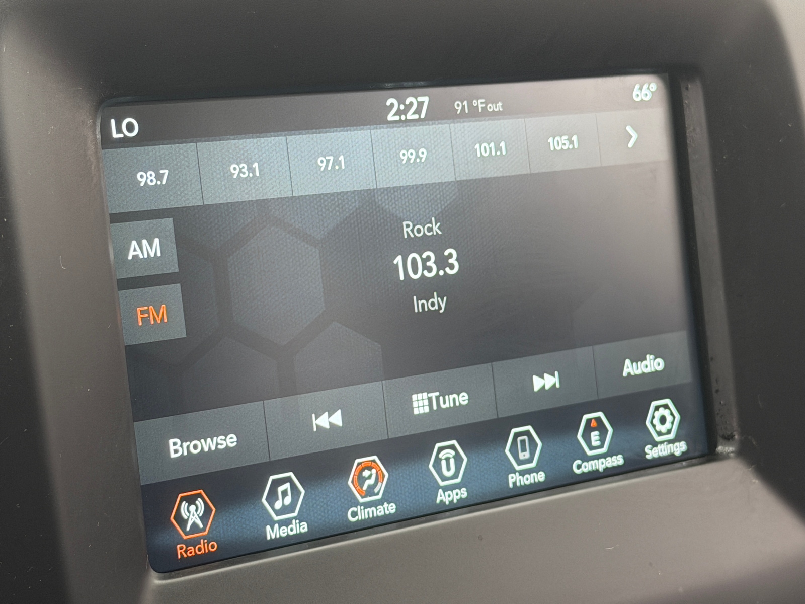 Thumbnail: 2019 Jeep Compass - 4
