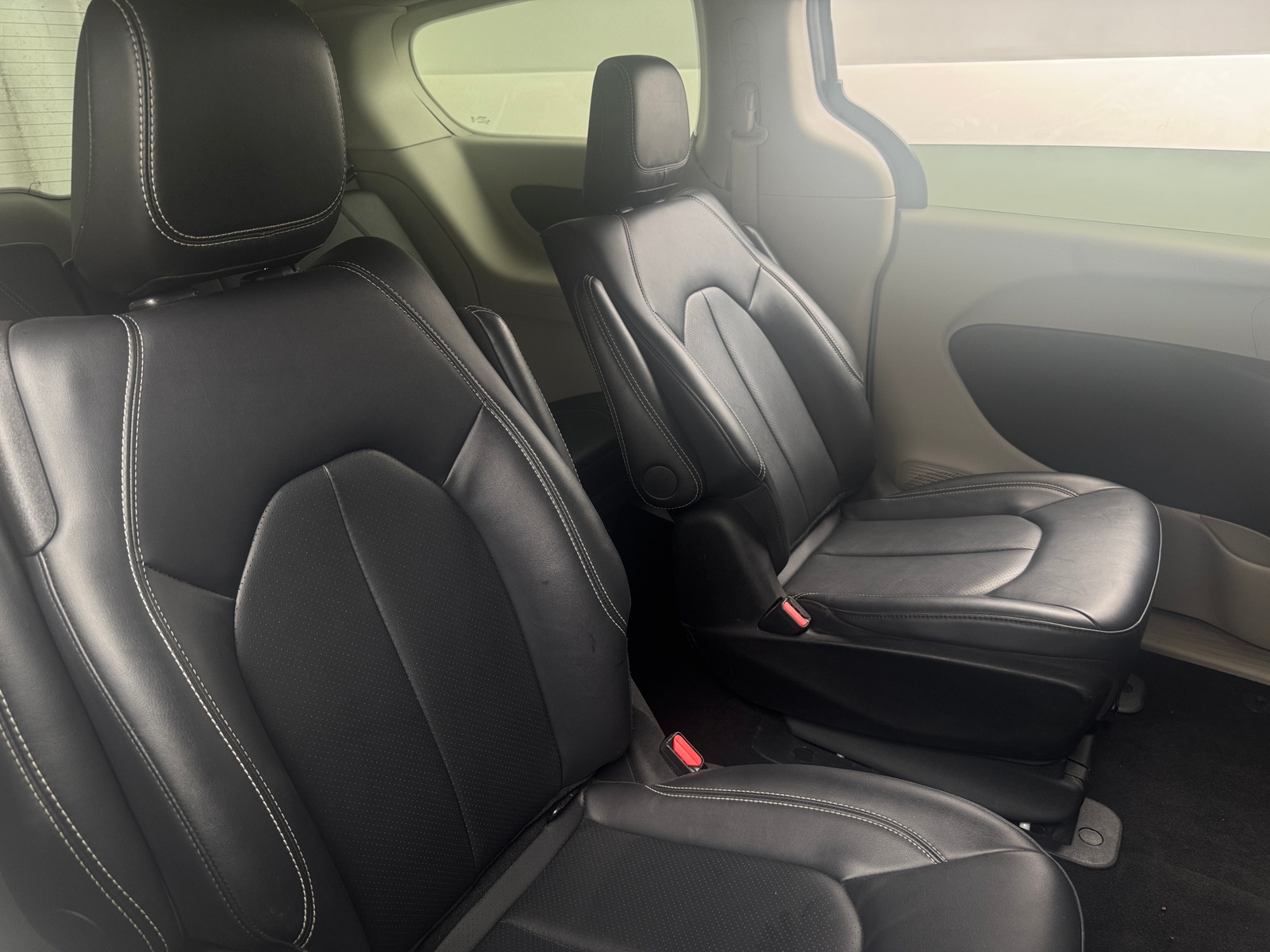 Thumbnail: 2024 Chrysler Pacifica - 5