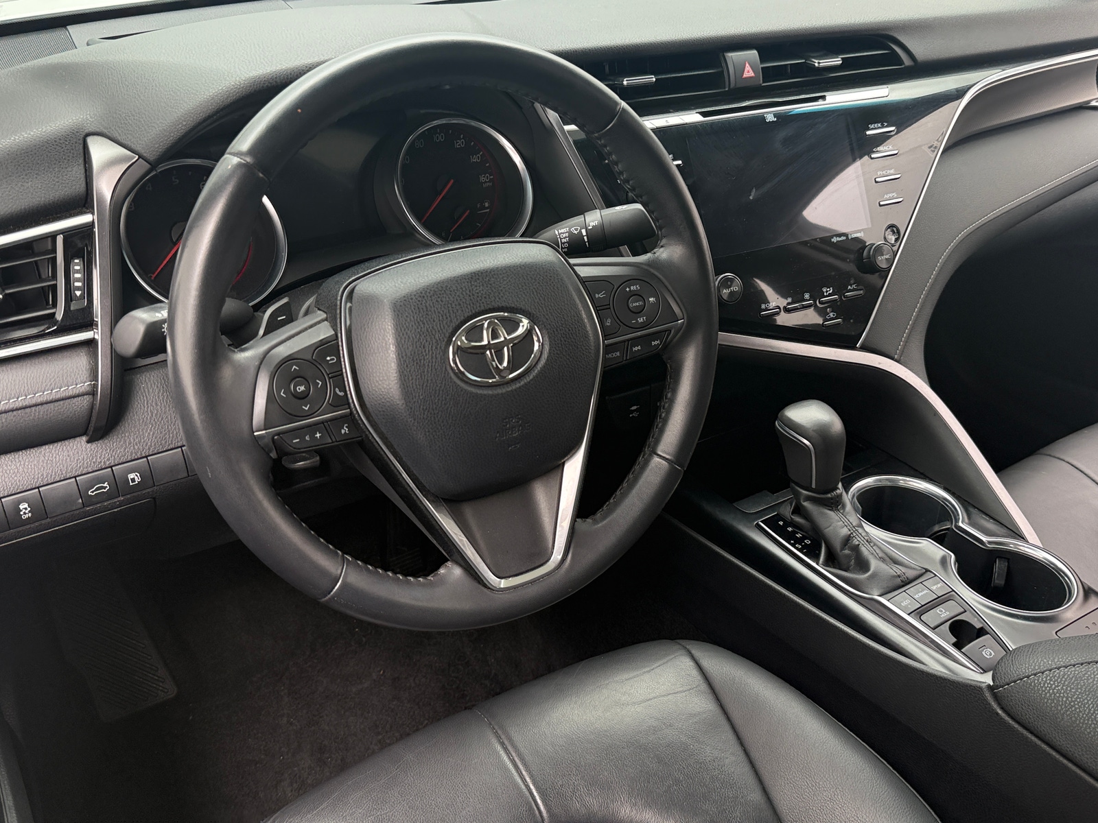 Thumbnail: 2018 Toyota Camry - 4