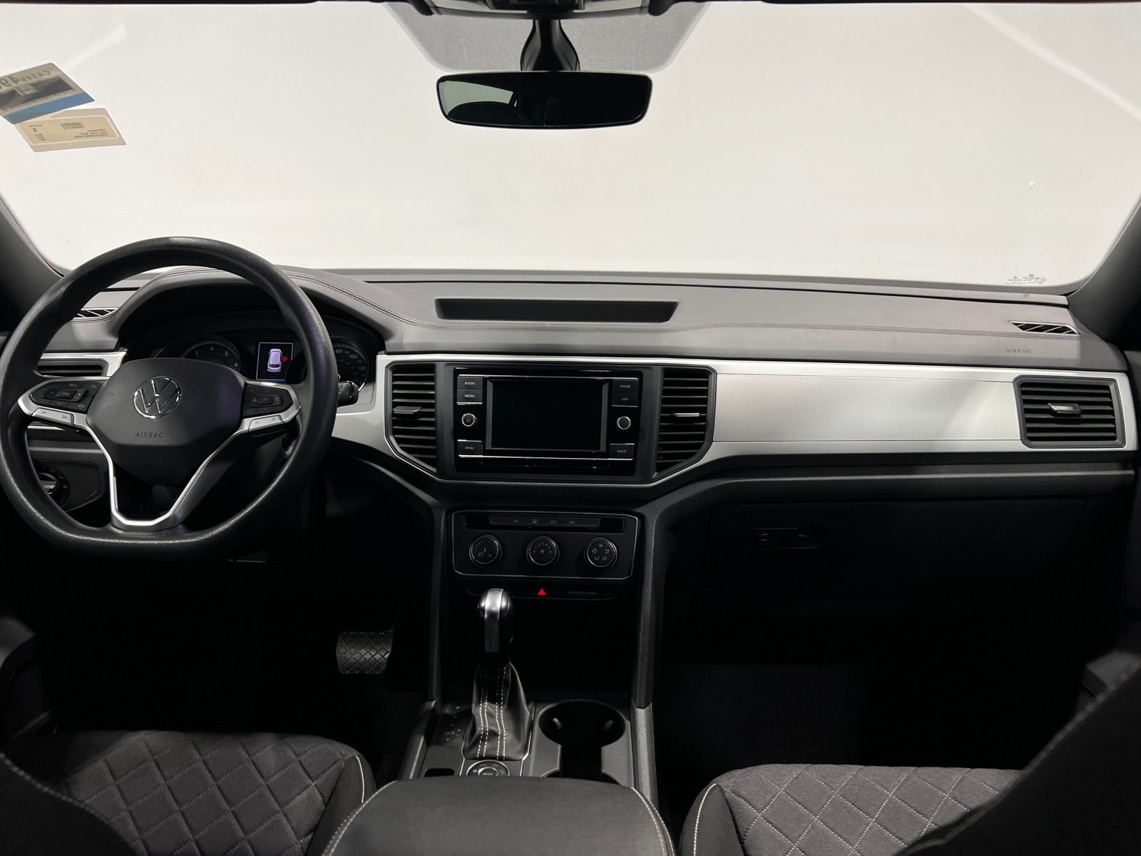 Thumbnail: 2021 Volkswagen Atlas - 3