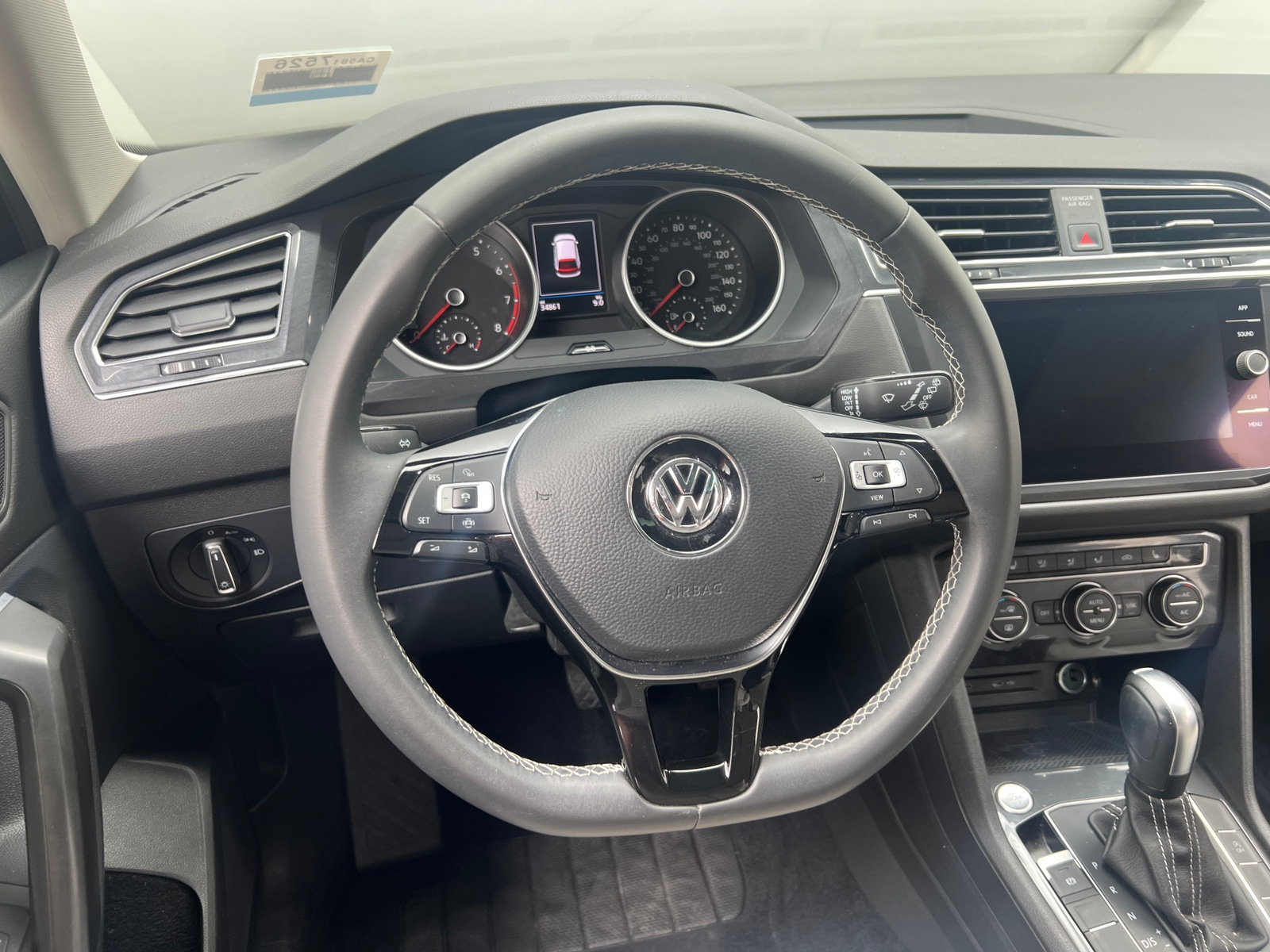 Thumbnail: 2021 Volkswagen Tiguan - 4