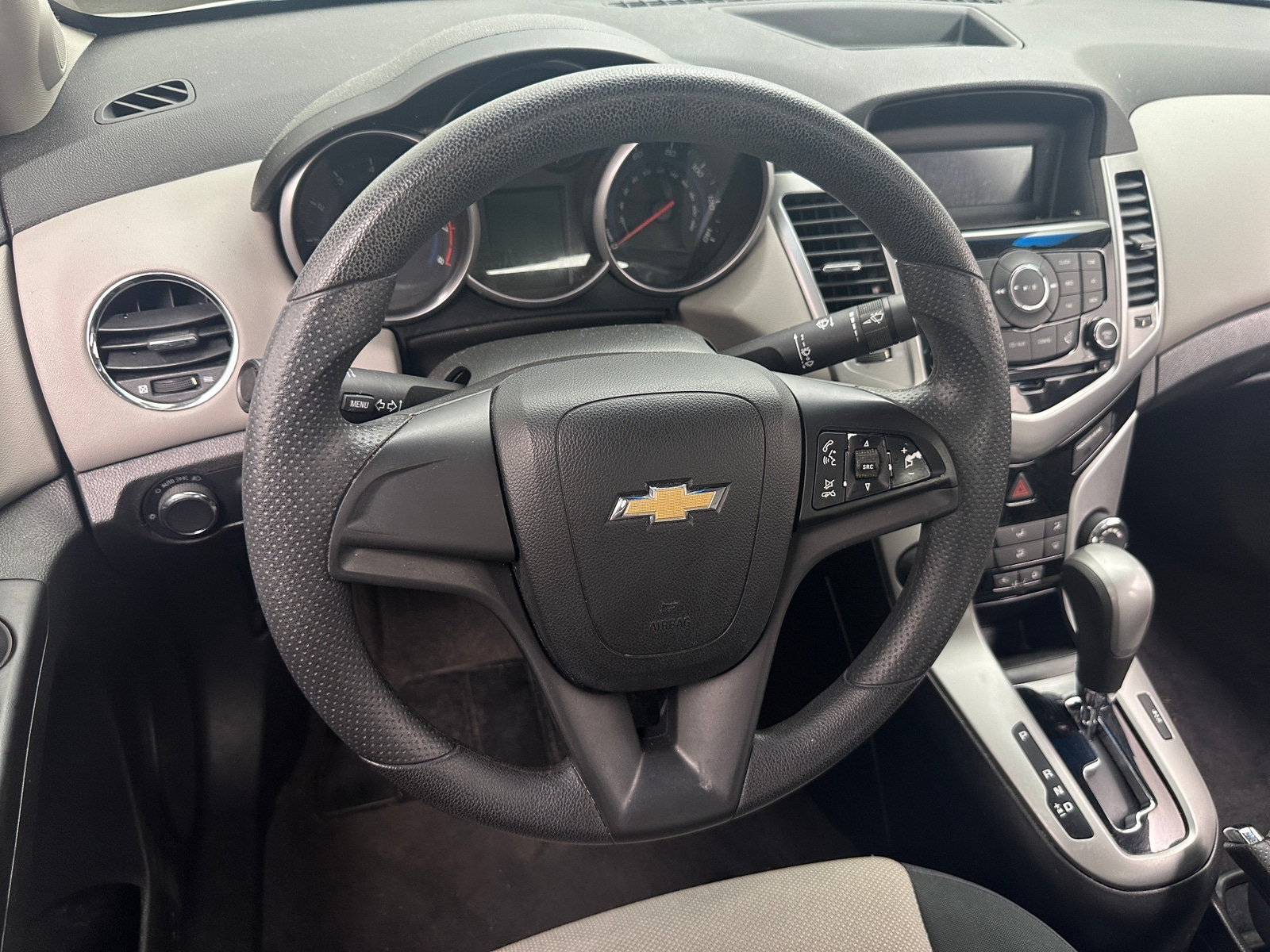 Thumbnail: 2012 Chevrolet Cruze - 5