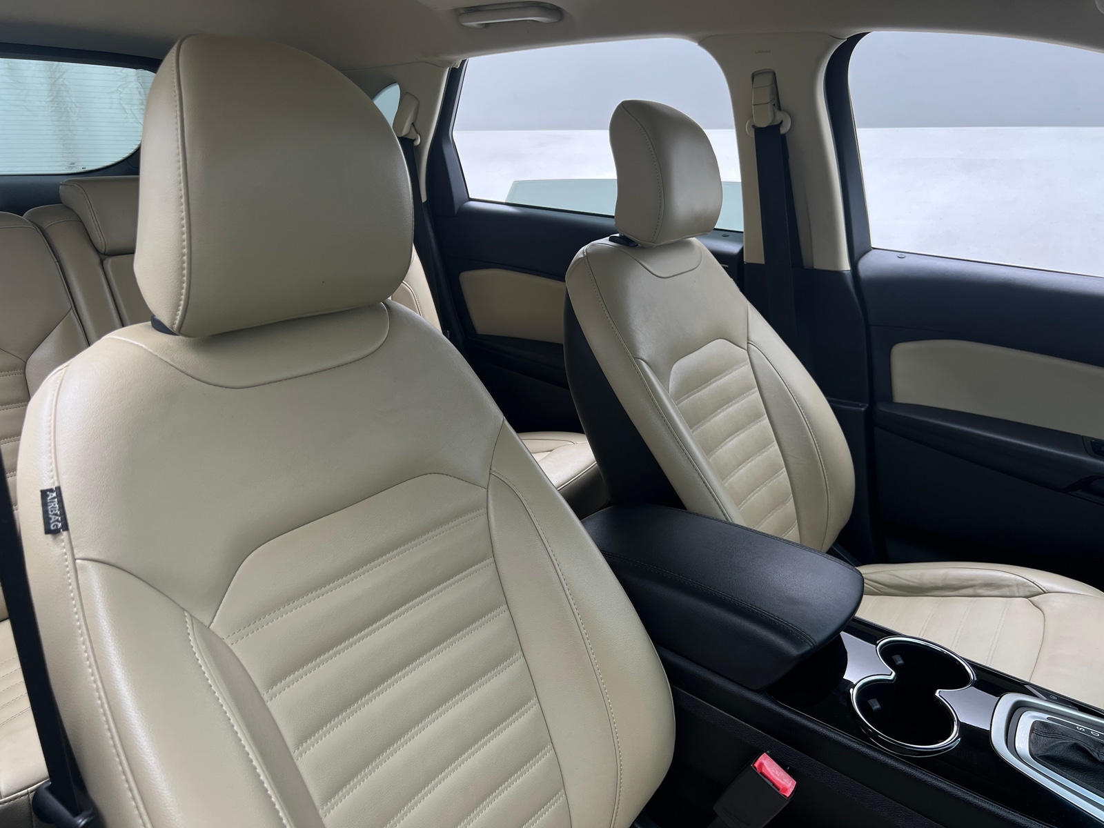 Thumbnail: 2017 Ford Edge - 2