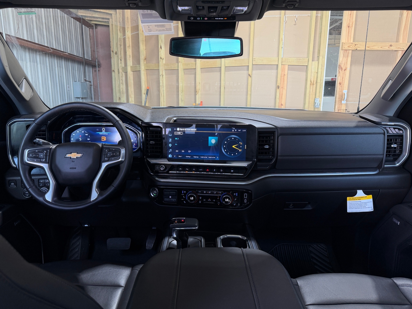 Thumbnail: 2025 Chevrolet Silverado 1500 - 2