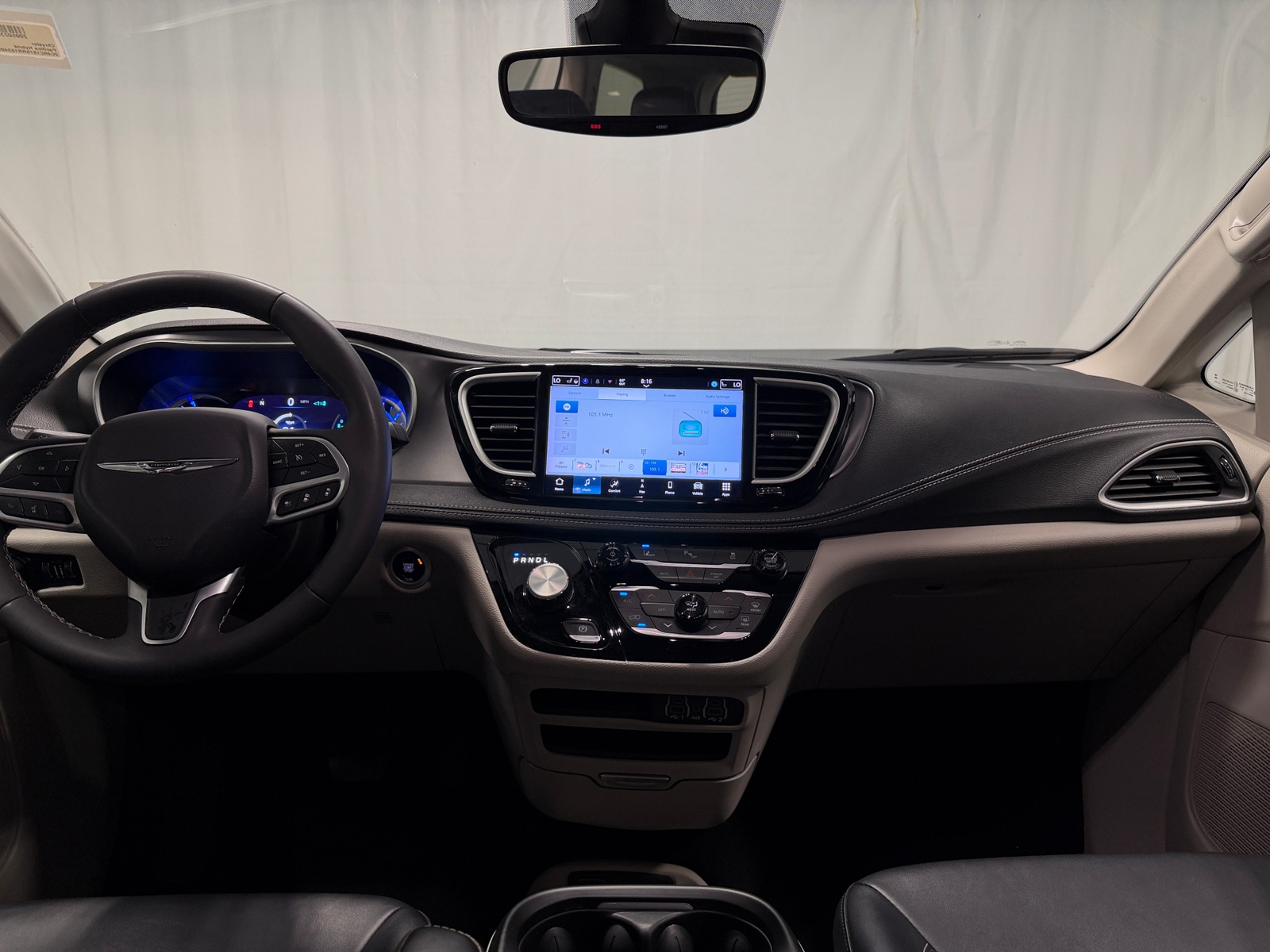 Thumbnail: 2024 Chrysler Pacifica - 2