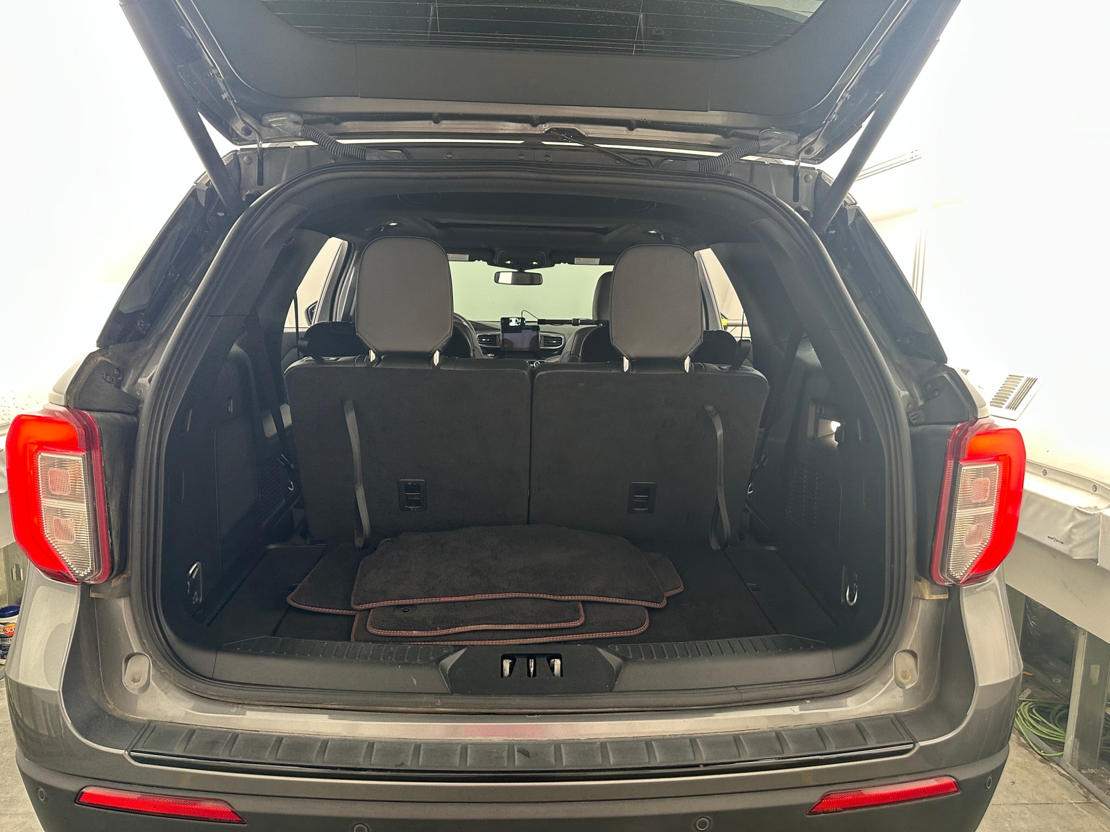 Thumbnail: 2023 Ford Explorer - 6