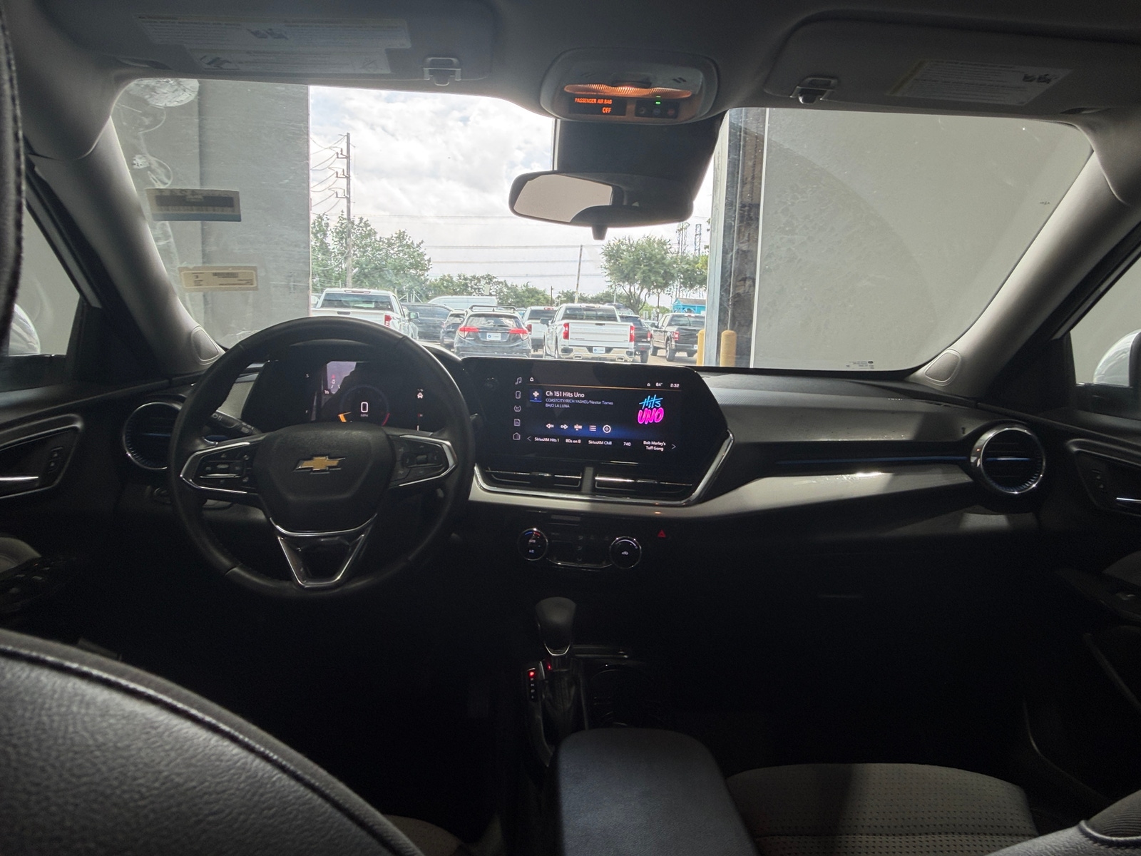 Thumbnail: 2025 Chevrolet Trax - 3