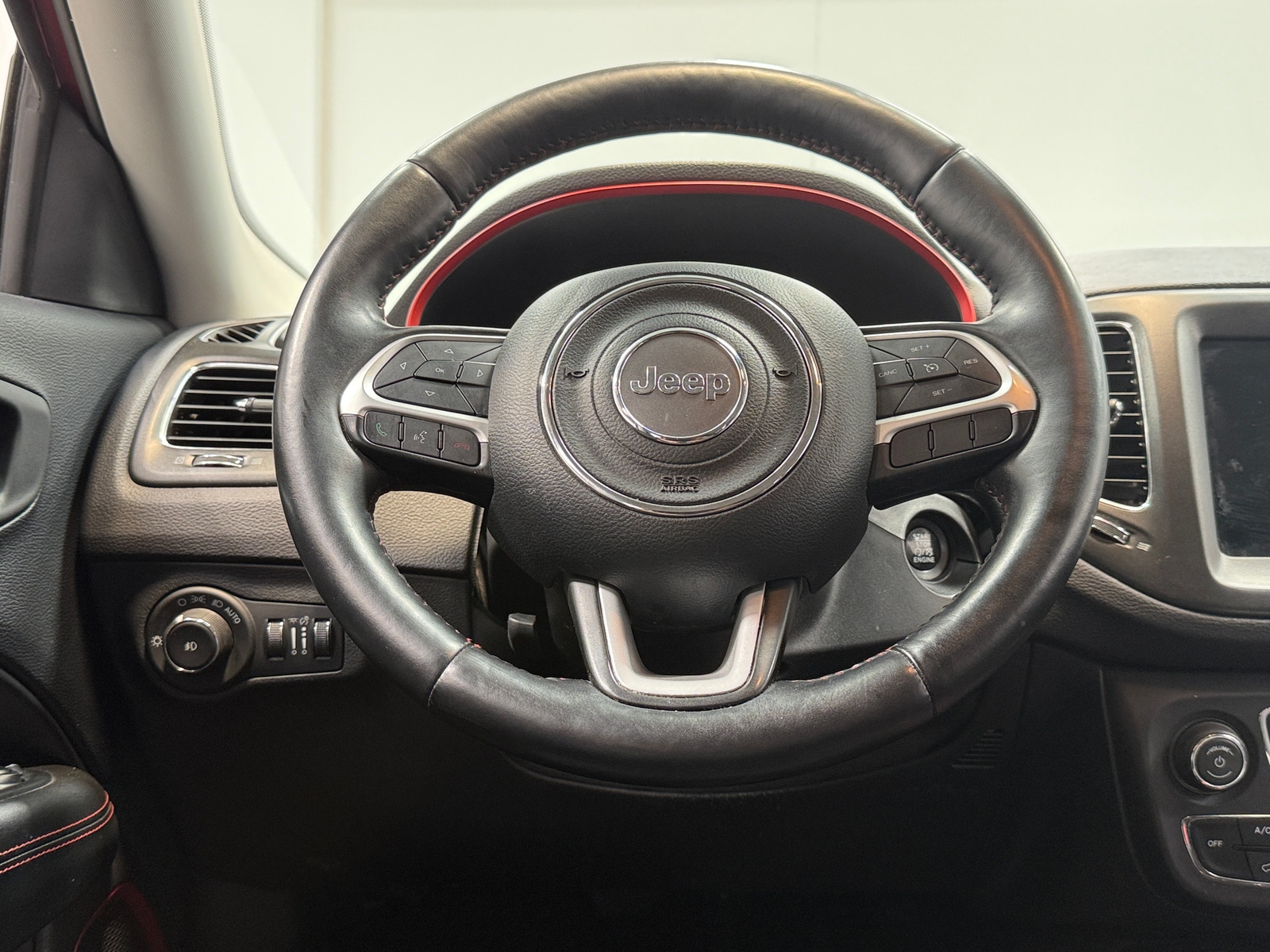 Thumbnail: 2017 Jeep Compass - 5