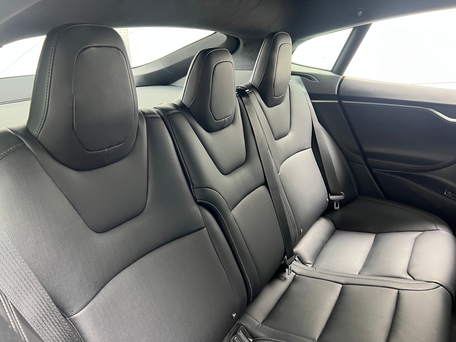 Thumbnail: 2018 Tesla Model S - 5