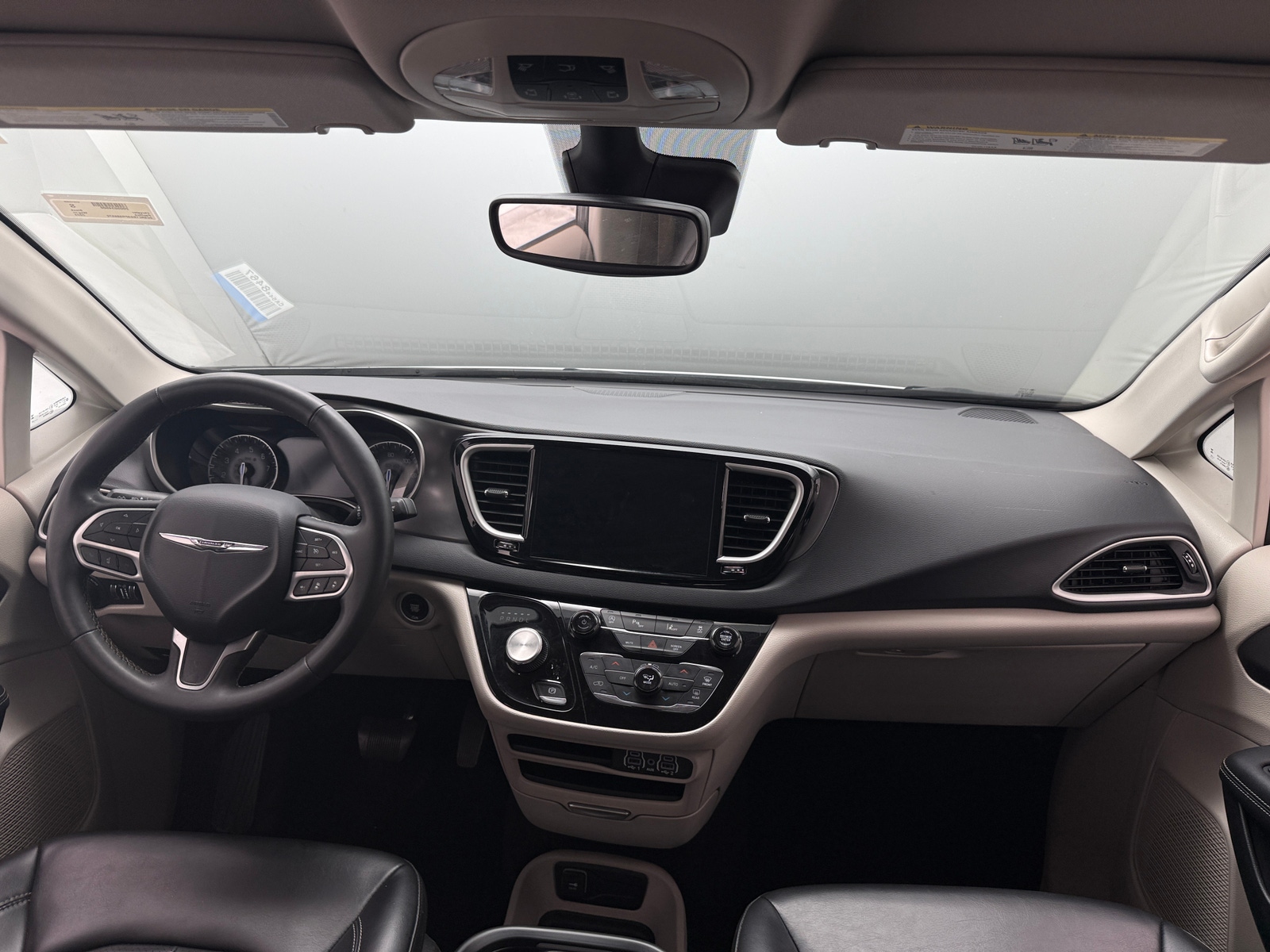 Thumbnail: 2023 Chrysler Pacifica - 2