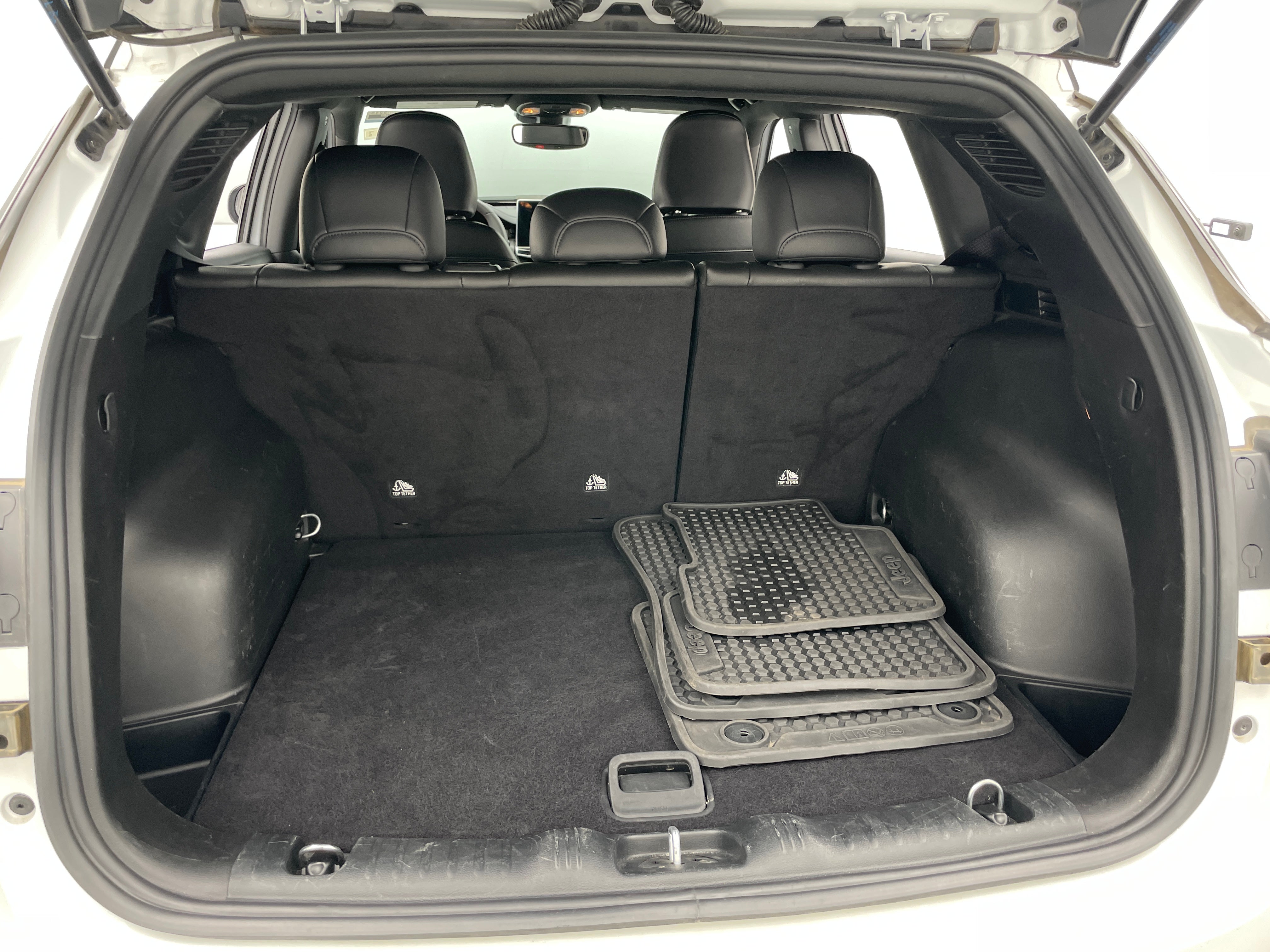 2025 Jeep Compass Trailhawk - Photo 9