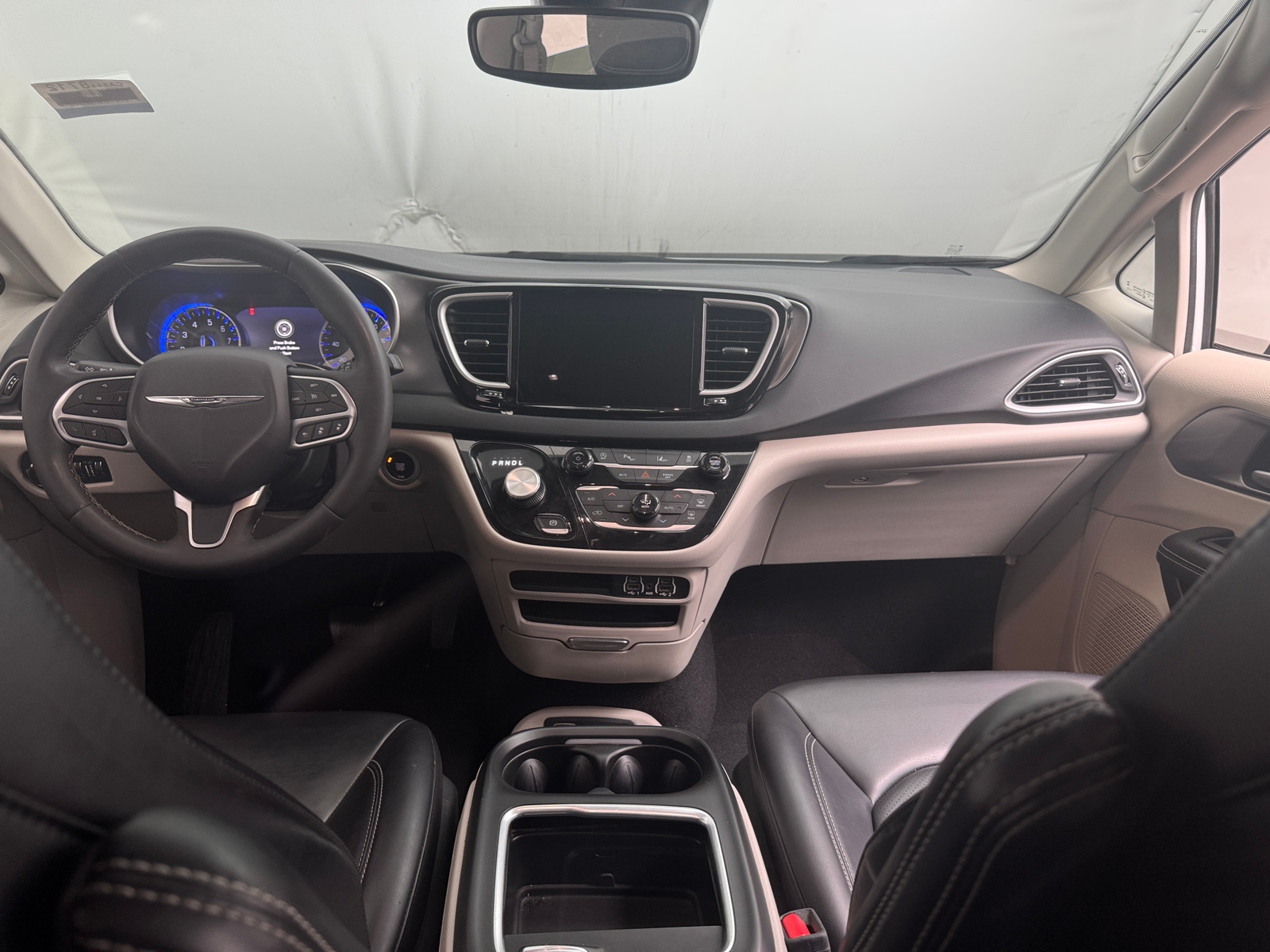 Thumbnail: 2023 Chrysler Pacifica - 2