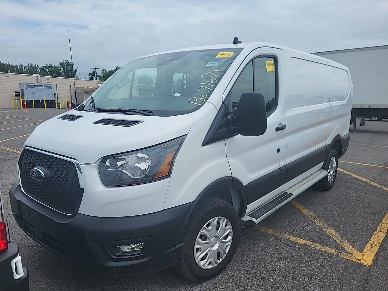 2025 Ford Transit-250 Cargo Van Base