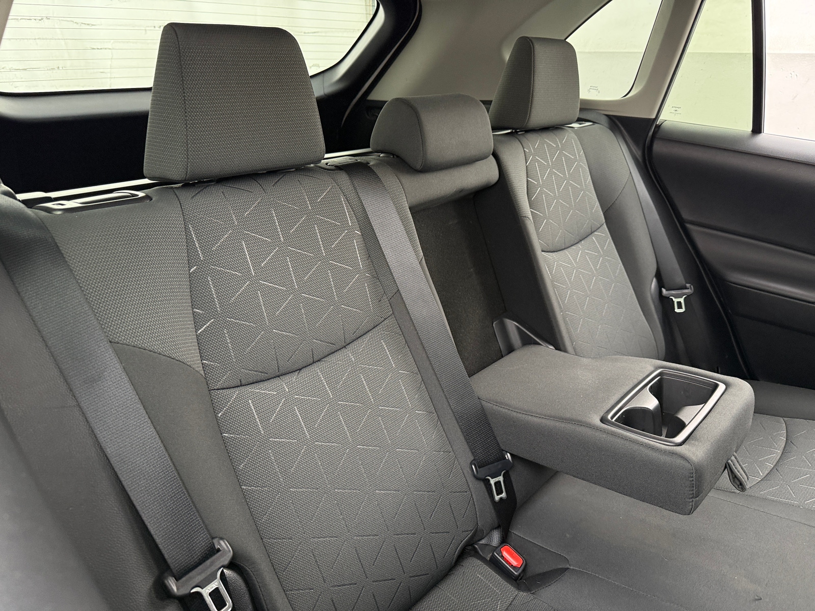 Thumbnail: 2021 Toyota RAV4 - 6