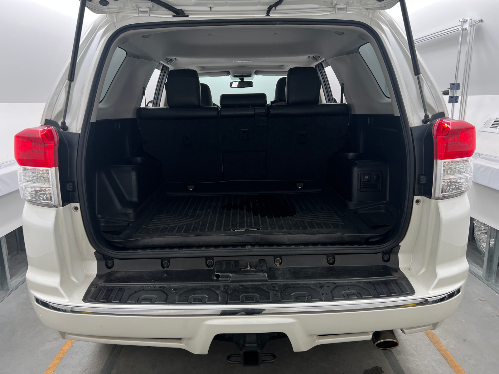 Thumbnail: 2011 Toyota 4Runner - 6