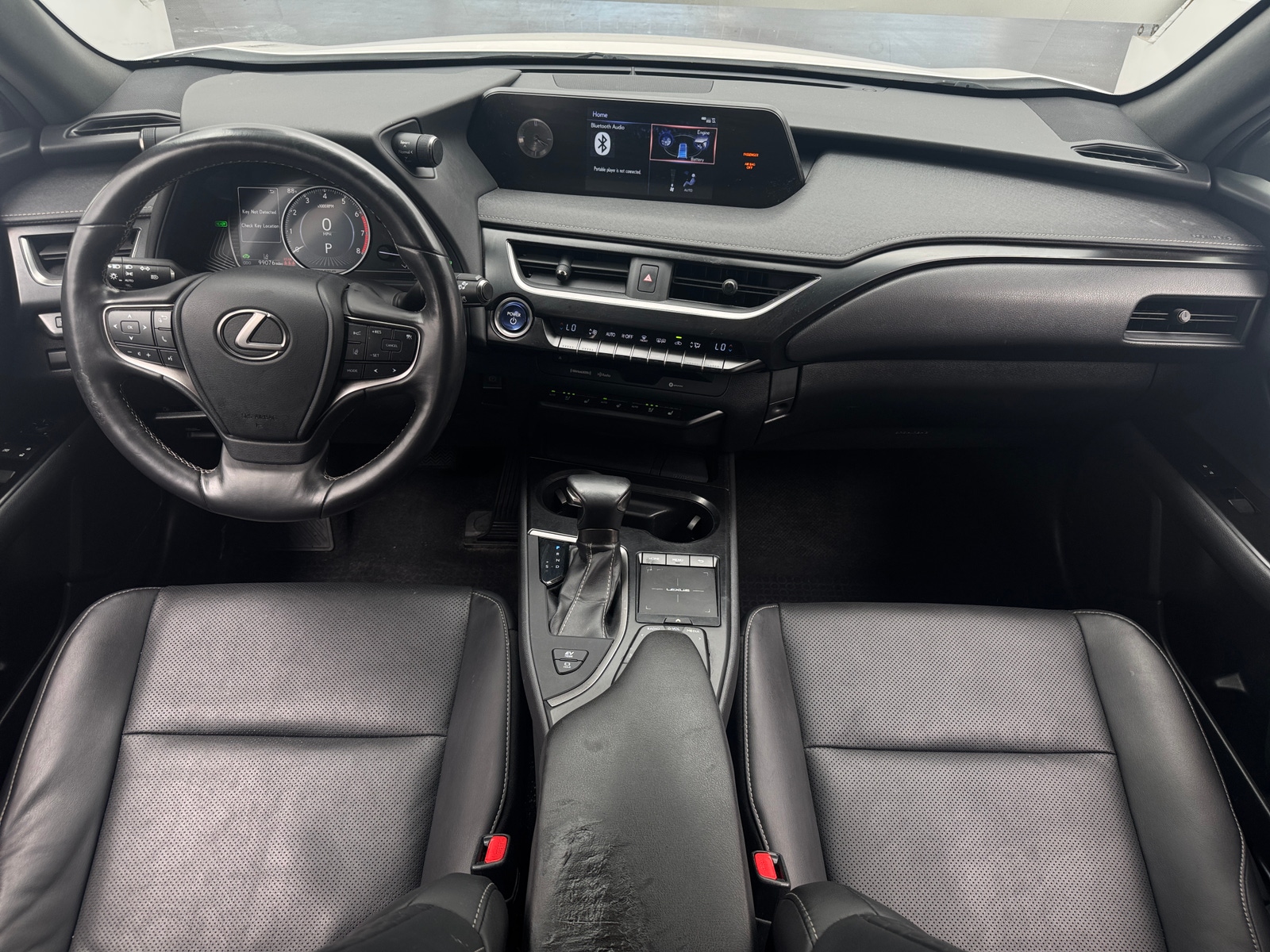 Thumbnail: 2019 Lexus UX - 2