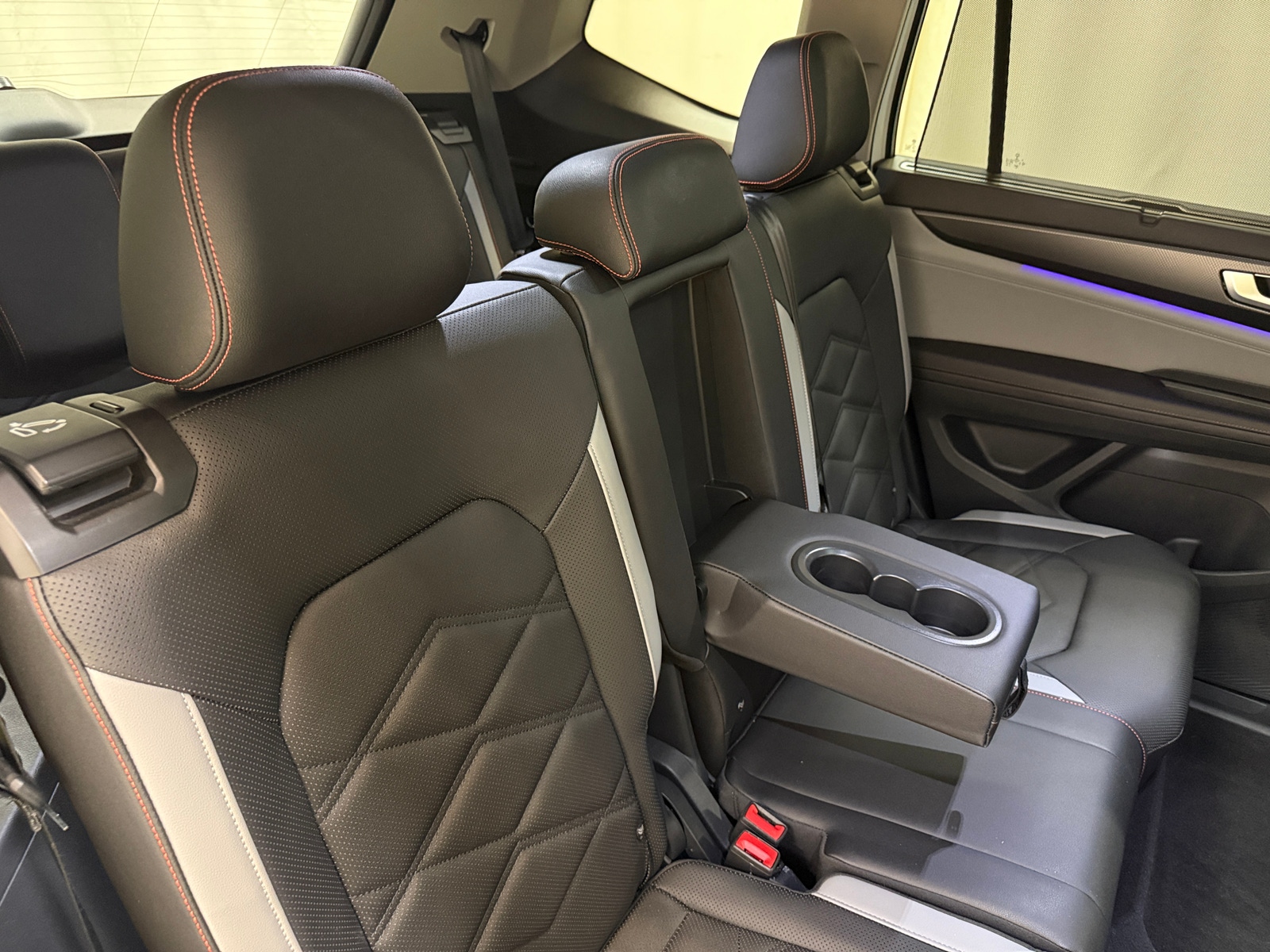 Thumbnail: 2025 Volkswagen Atlas - 5