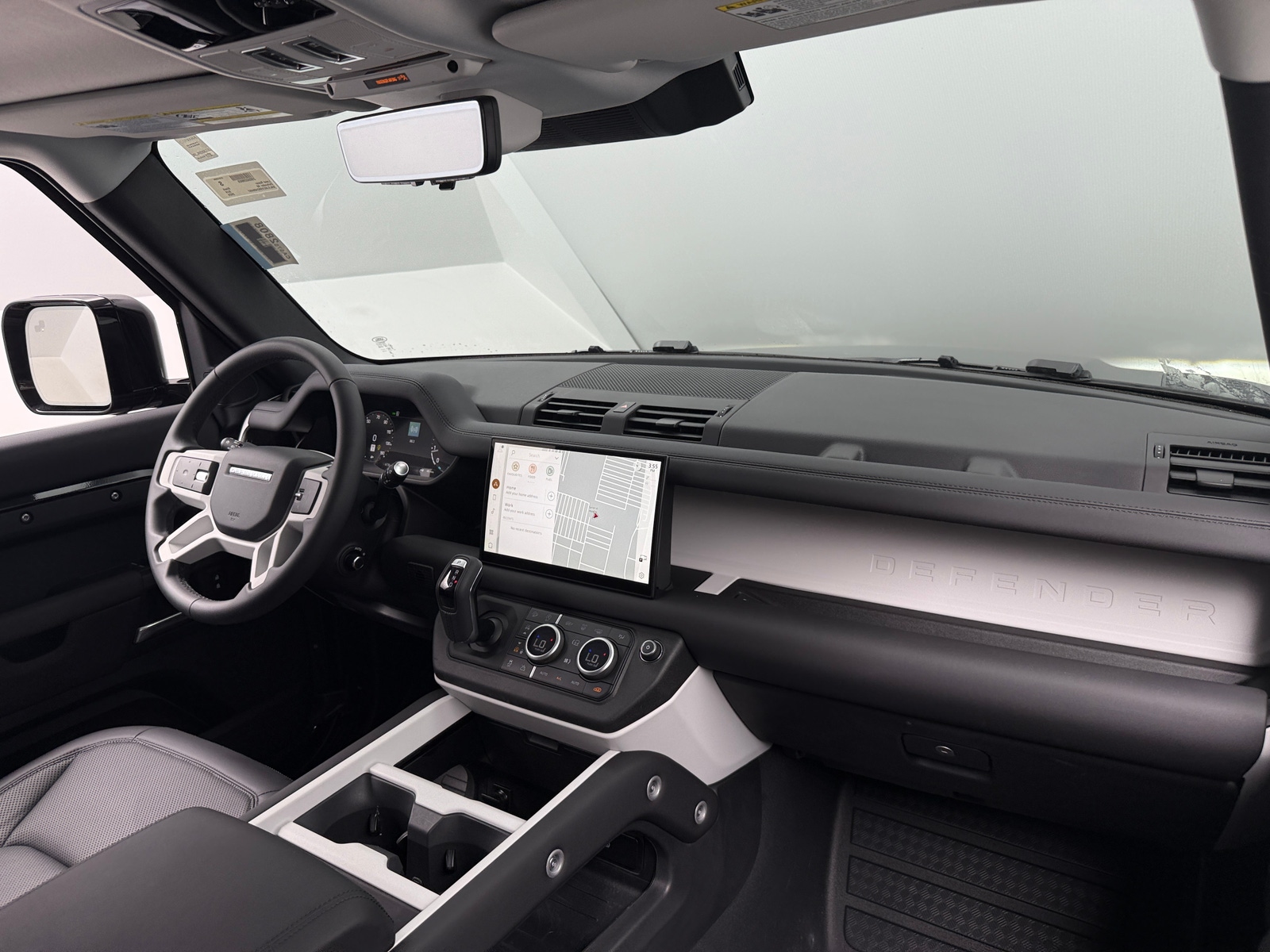 Thumbnail: 2025 Land Rover Defender - 2