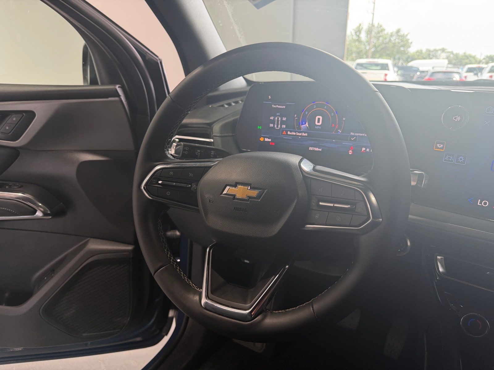 Thumbnail: 2026 Chevrolet Traverse - 5