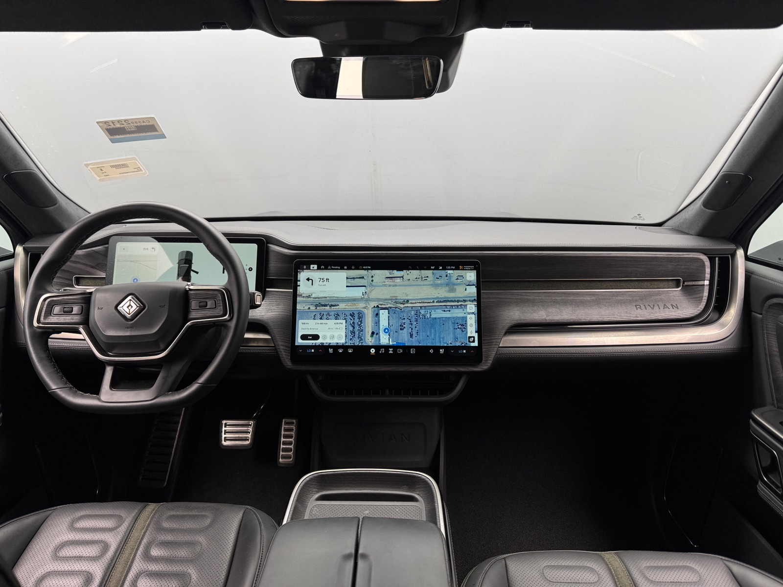 Thumbnail: 2023 Rivian R1S - 2