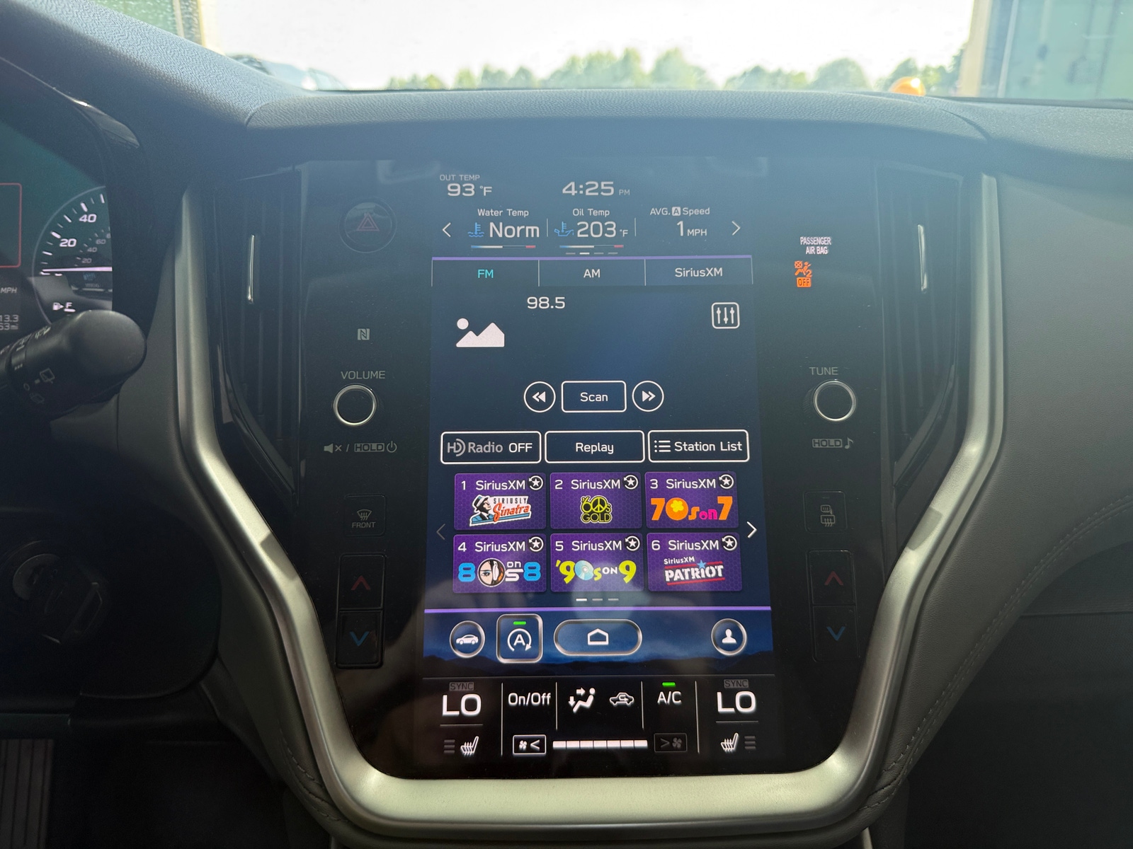 Thumbnail: 2022 Subaru Outback - 4