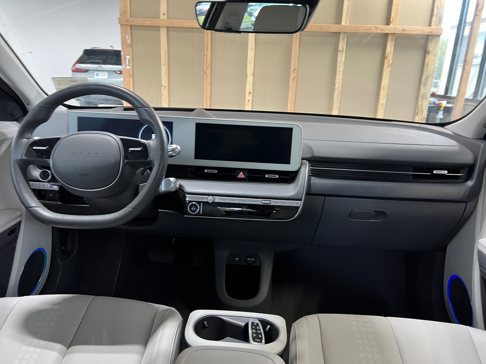 Thumbnail: 2023 Hyundai Ioniq 5 - 3