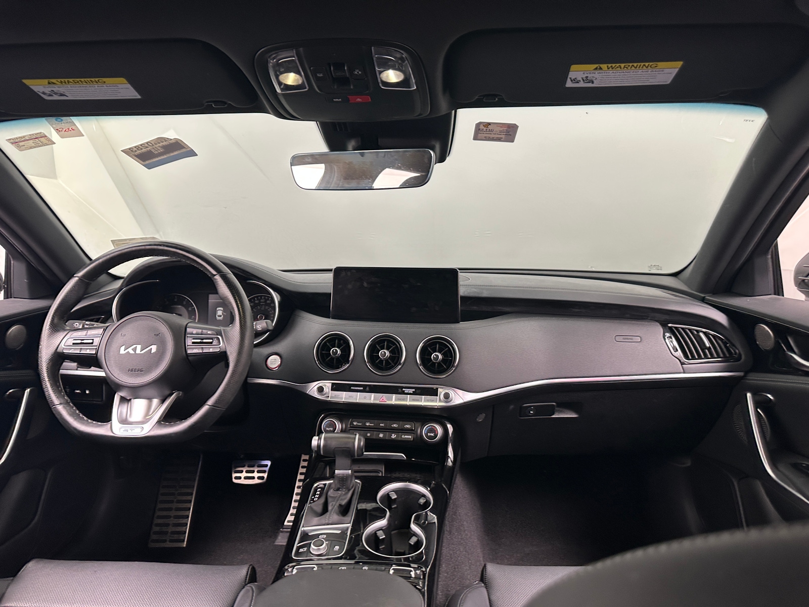 Thumbnail: 2023 Kia Stinger - 2