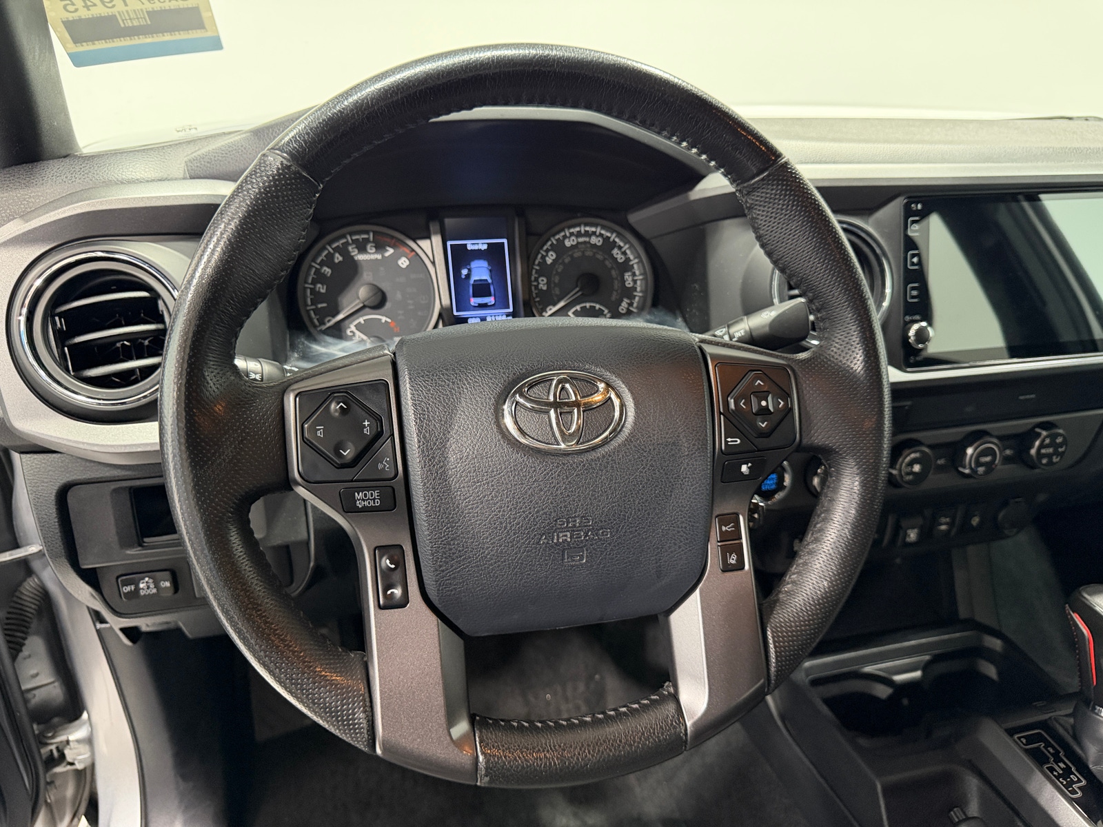 Thumbnail: 2019 Toyota Tacoma - 5