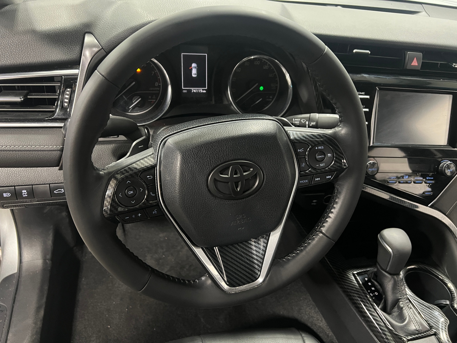 Thumbnail: 2018 Toyota Camry - 5
