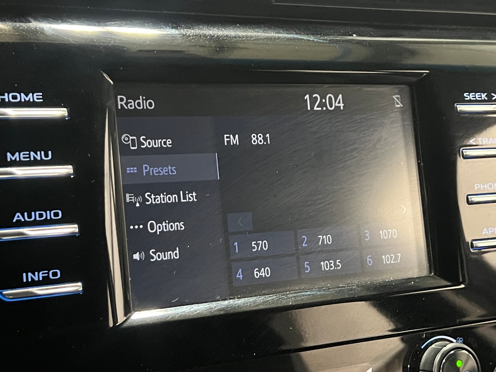 Thumbnail: 2018 Toyota Camry - 4