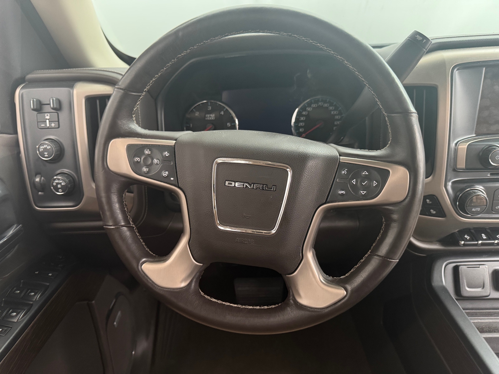Thumbnail: 2017 GMC Sierra 1500 - 4