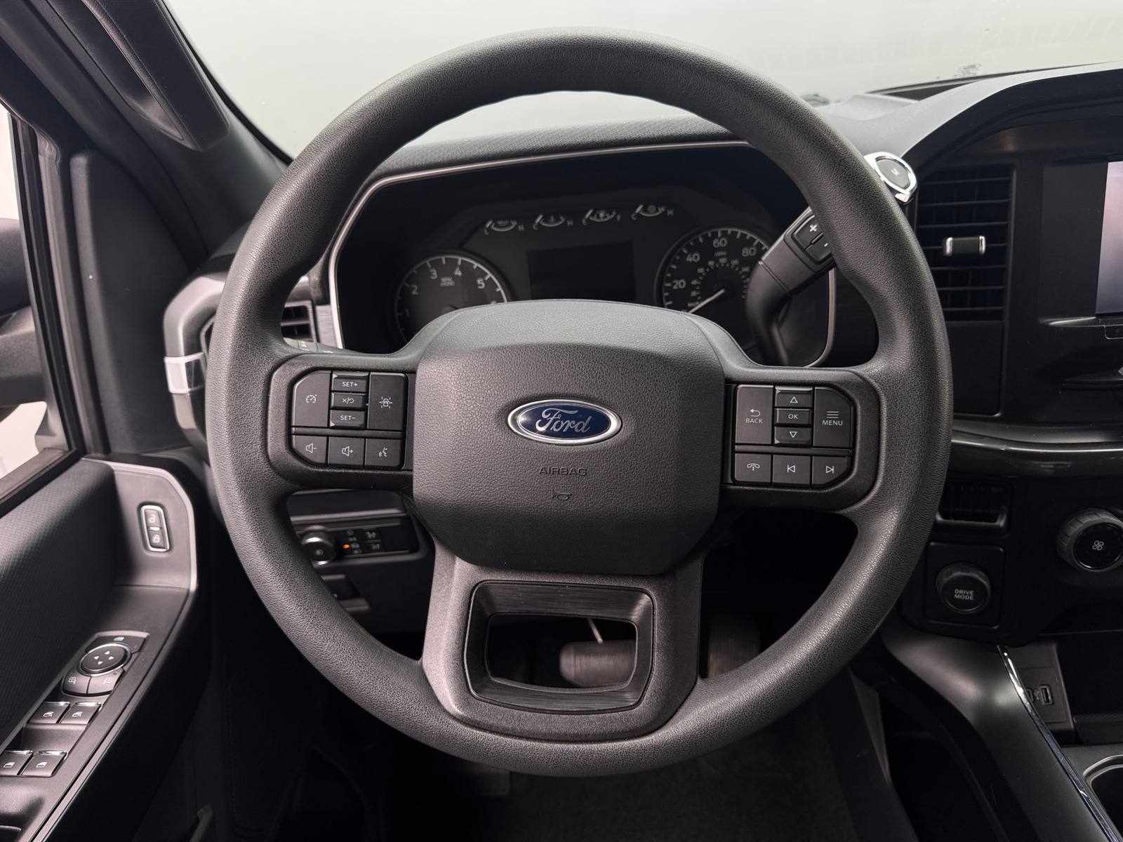 Thumbnail: 2021 Ford Econoline - 5