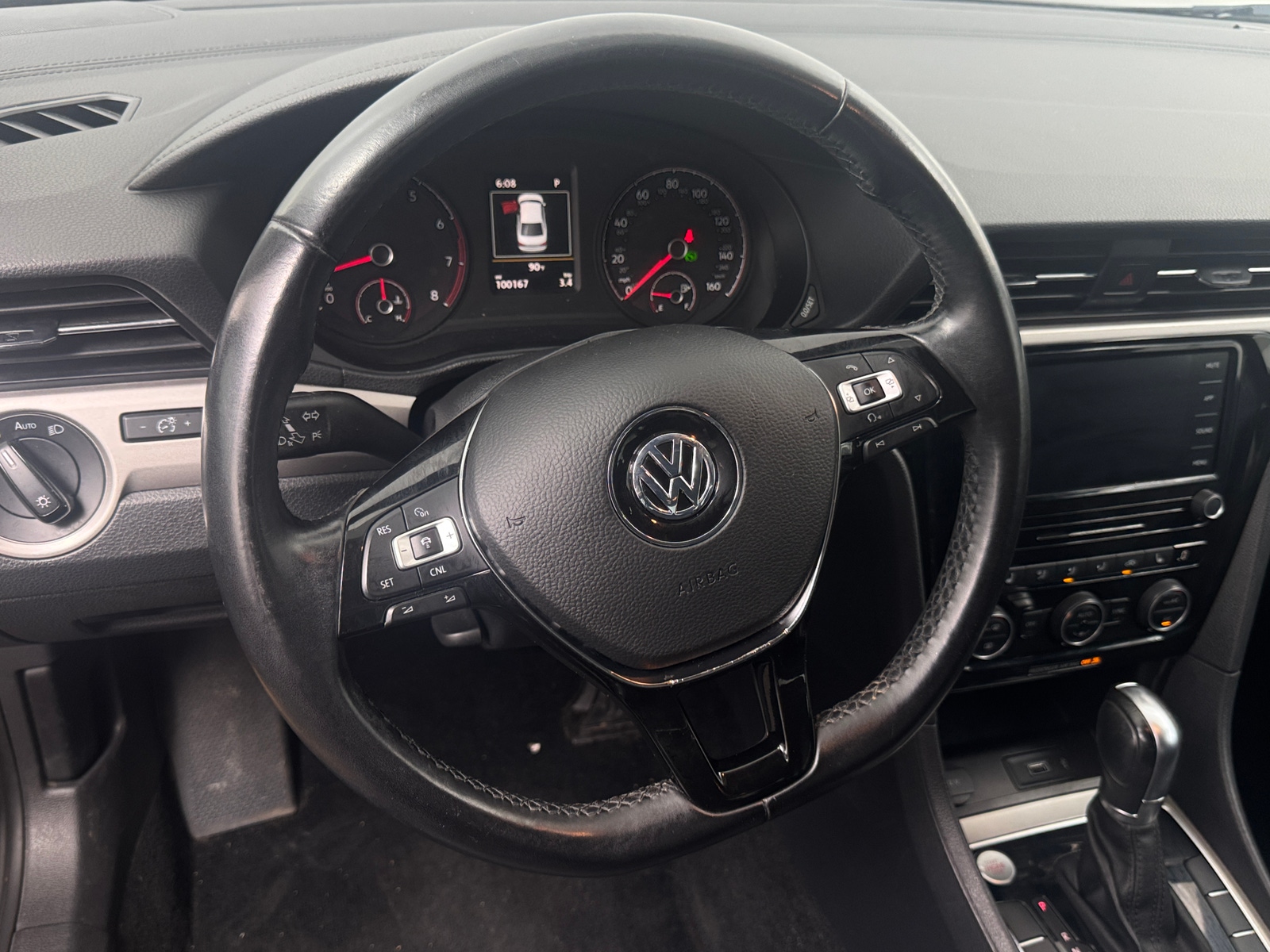 Thumbnail: 2020 Volkswagen Passat - 4