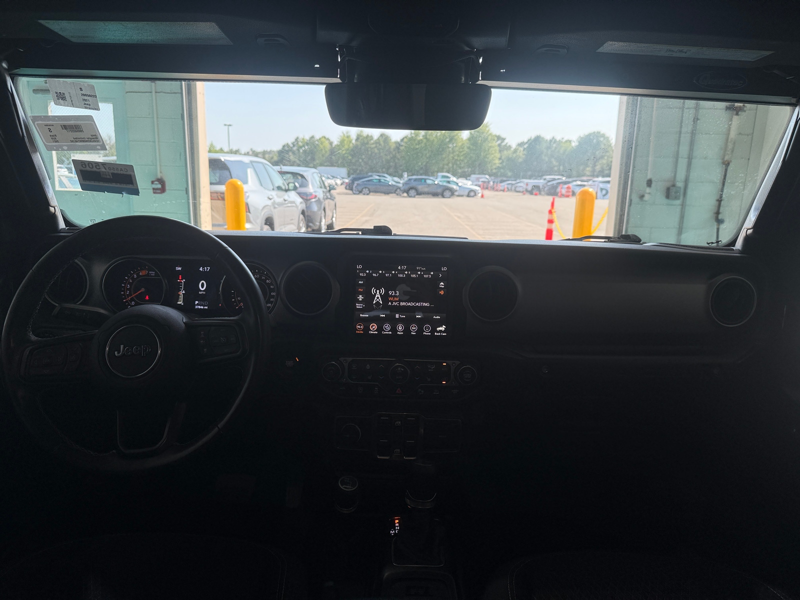 Thumbnail: 2021 Jeep Wrangler - 3