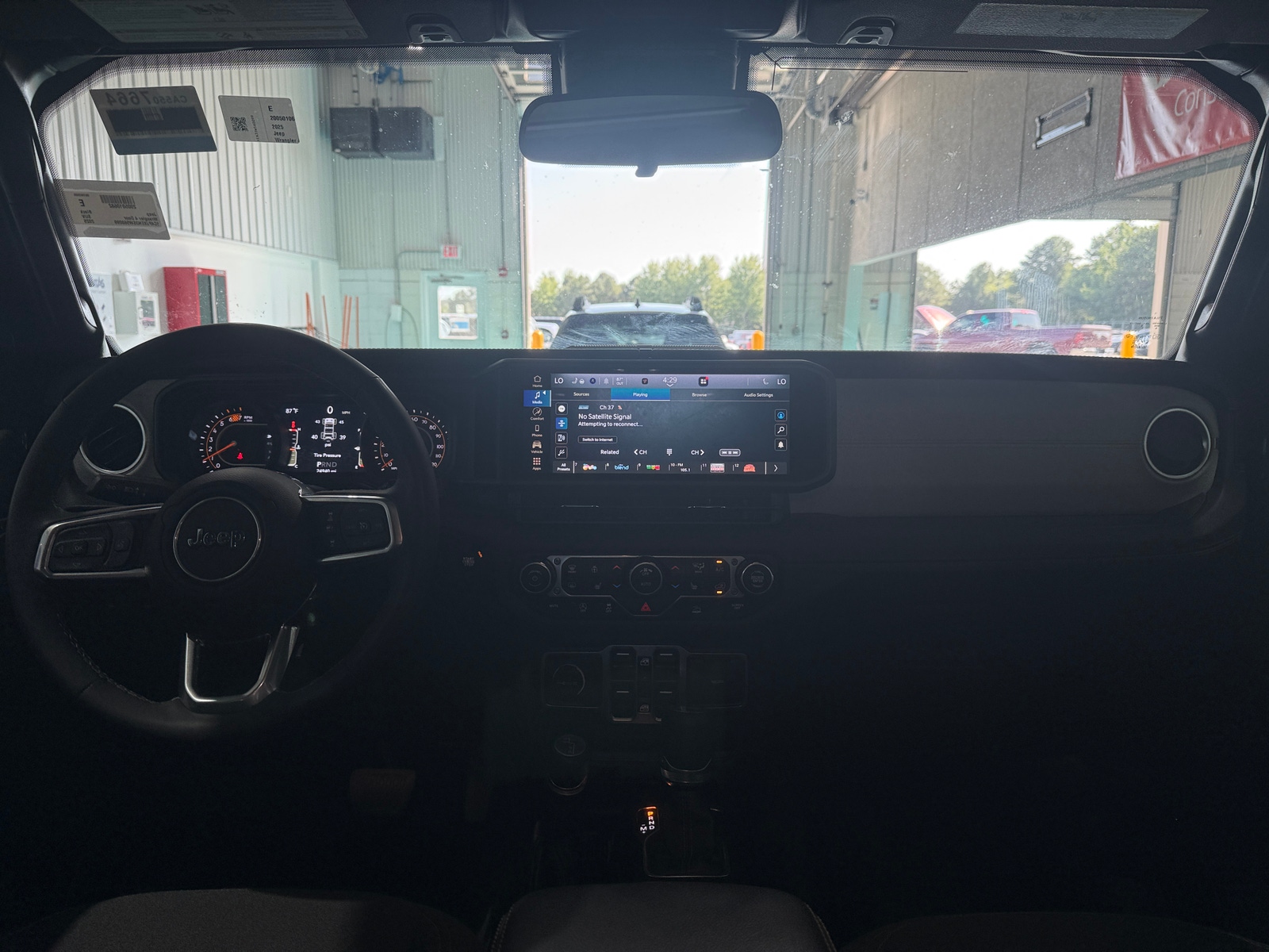 Thumbnail: 2025 Jeep Wrangler - 3