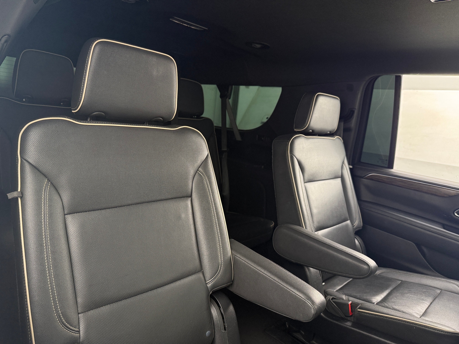 Thumbnail: 2021 Chevrolet Suburban - 5