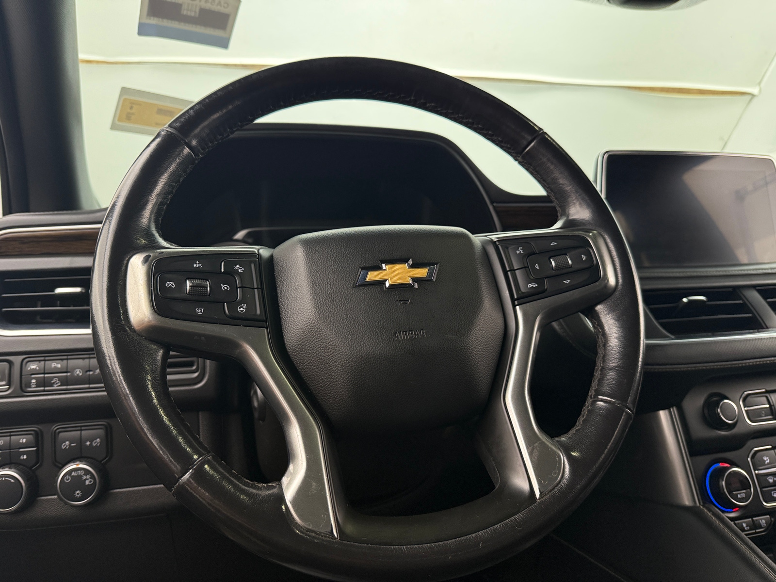 Thumbnail: 2021 Chevrolet Suburban - 4