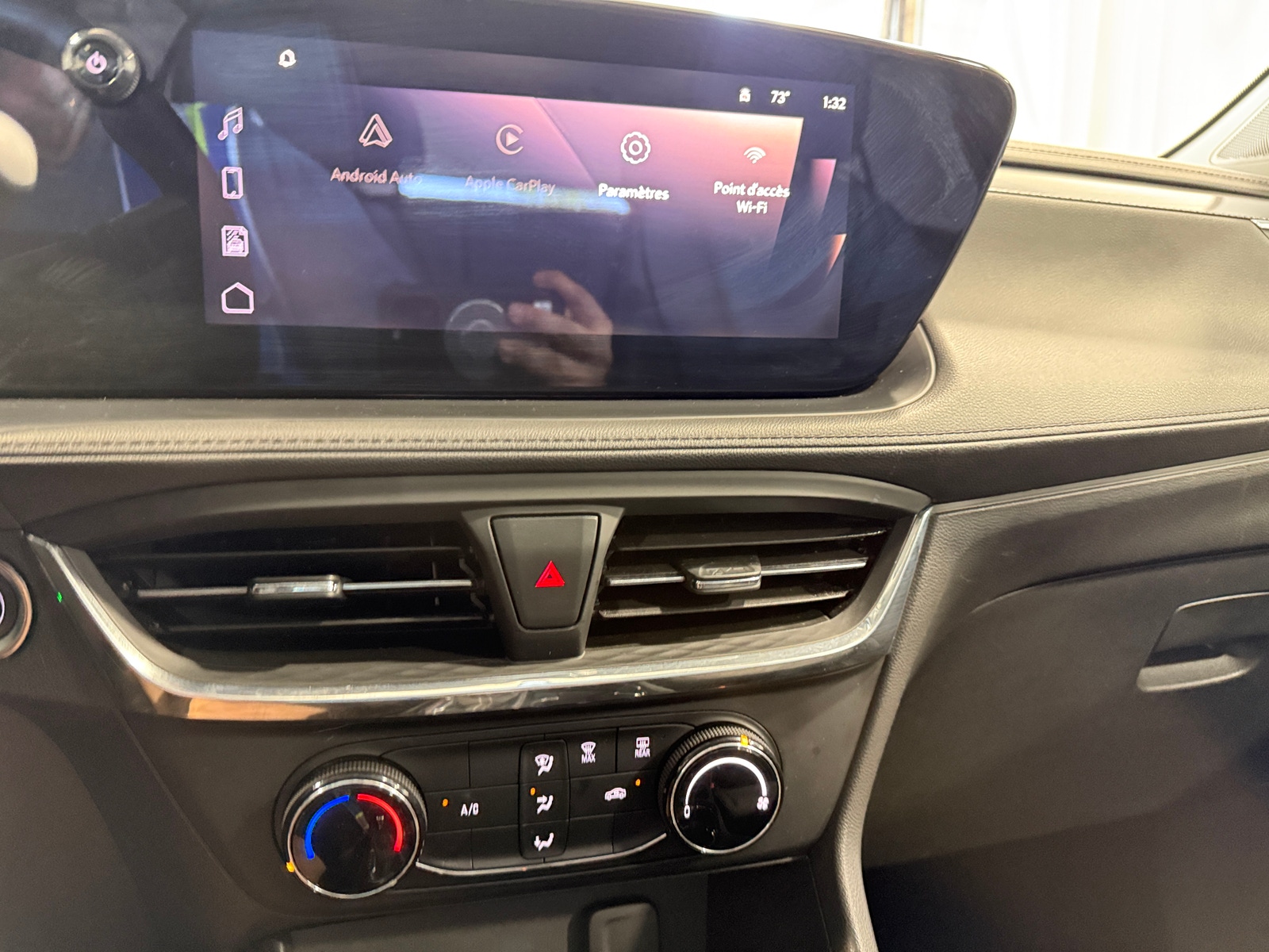 Thumbnail: 2025 Buick Encore GX - 3