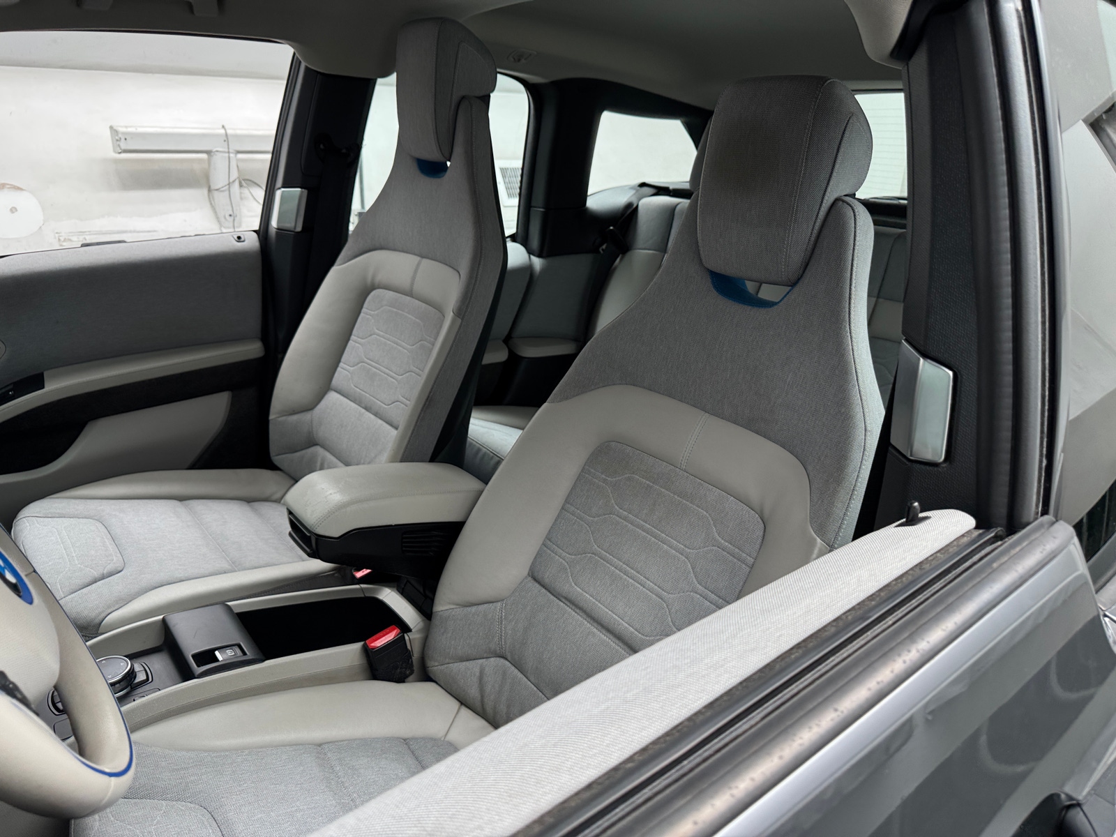 Thumbnail: 2015 BMW i3 - 2
