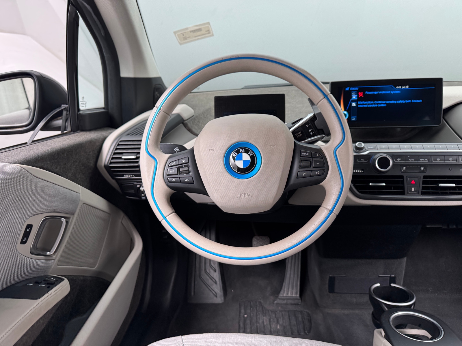 Thumbnail: 2015 BMW i3 - 5