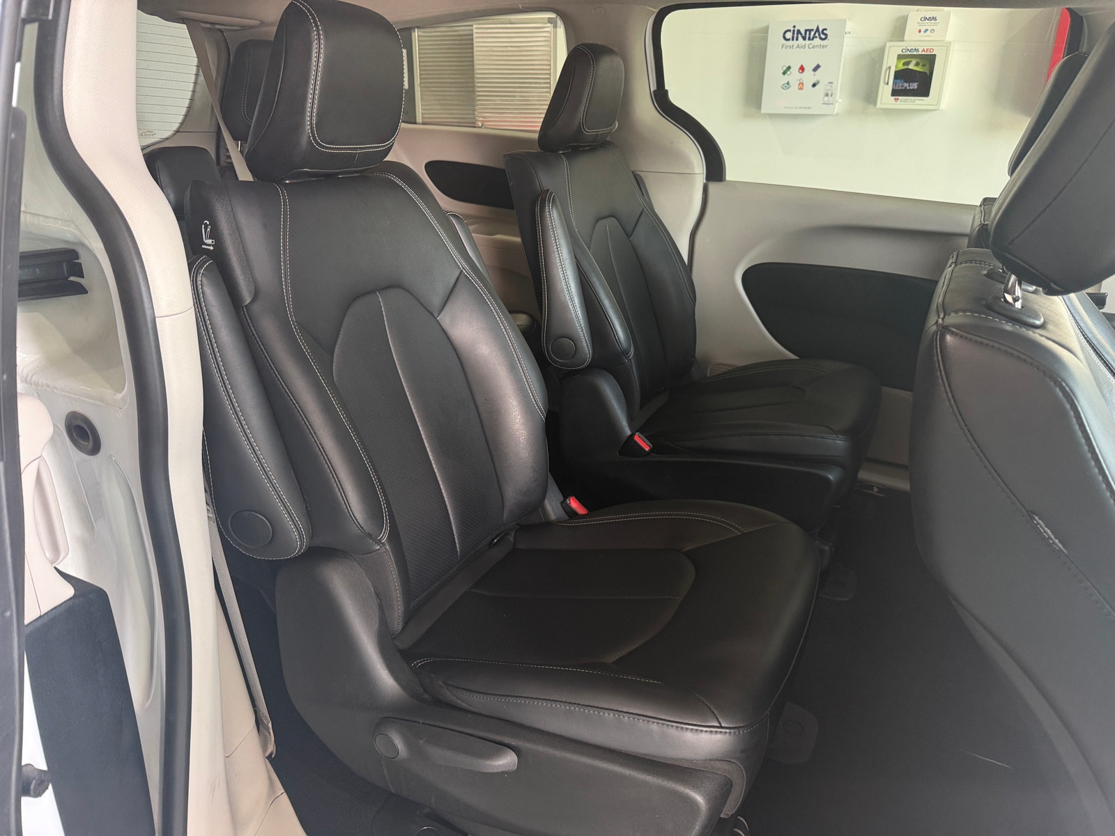 Thumbnail: 2024 Chrysler Pacifica - 5