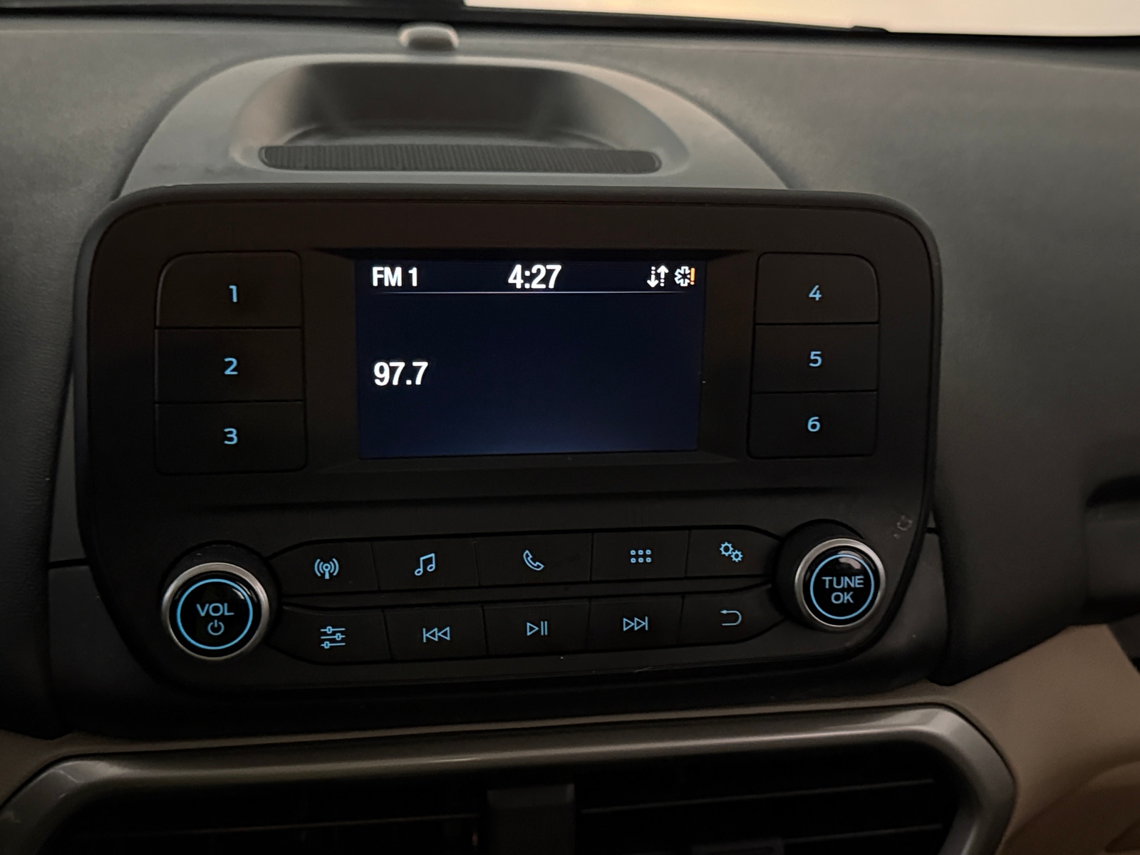 Thumbnail: 2021 Ford EcoSport - 4