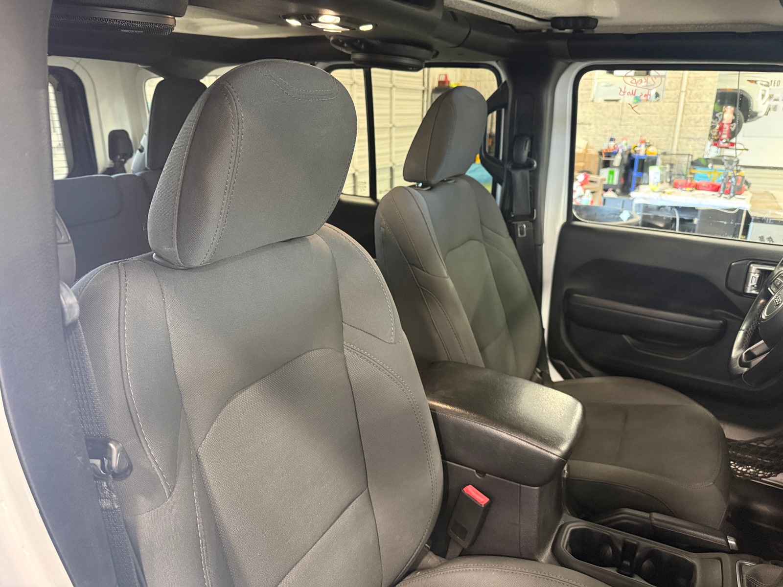 Thumbnail: 2020 Jeep Wrangler - 2