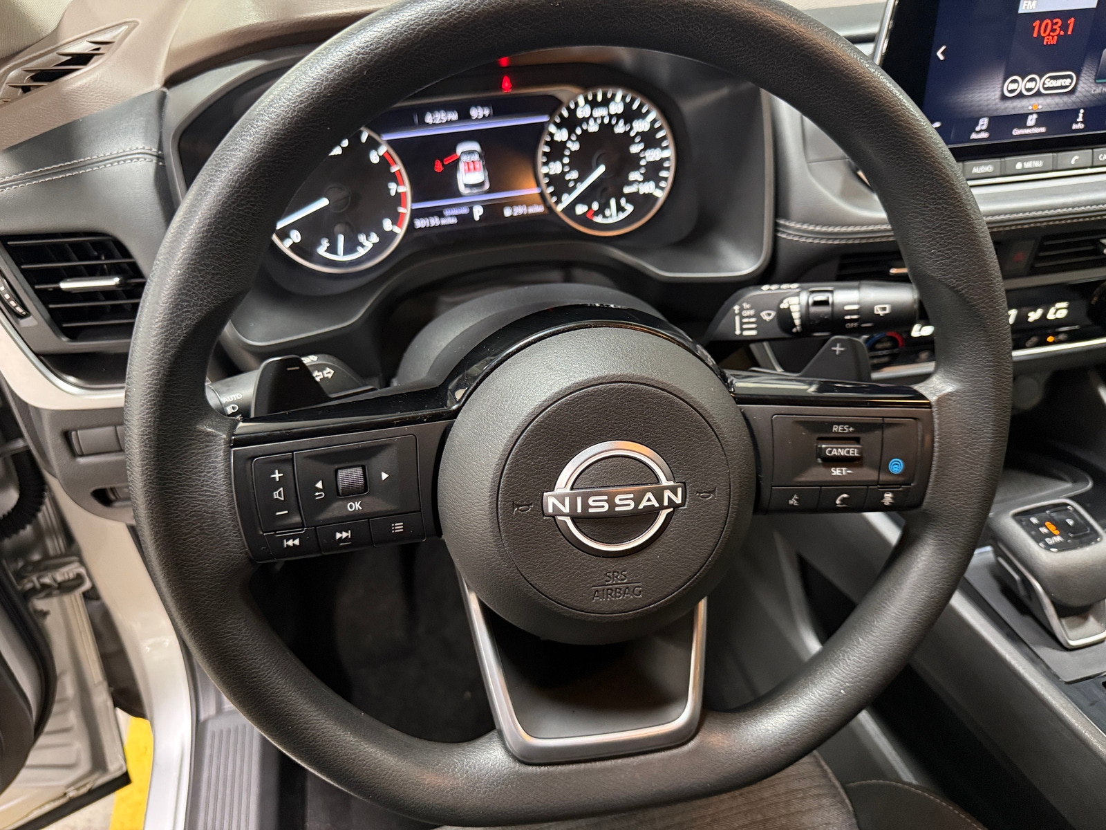 Thumbnail: 2023 Nissan Rogue - 5