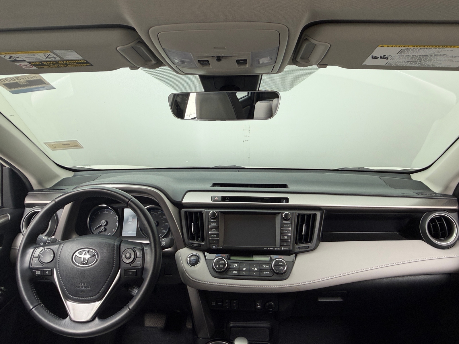 Thumbnail: 2016 Toyota RAV4 - 2