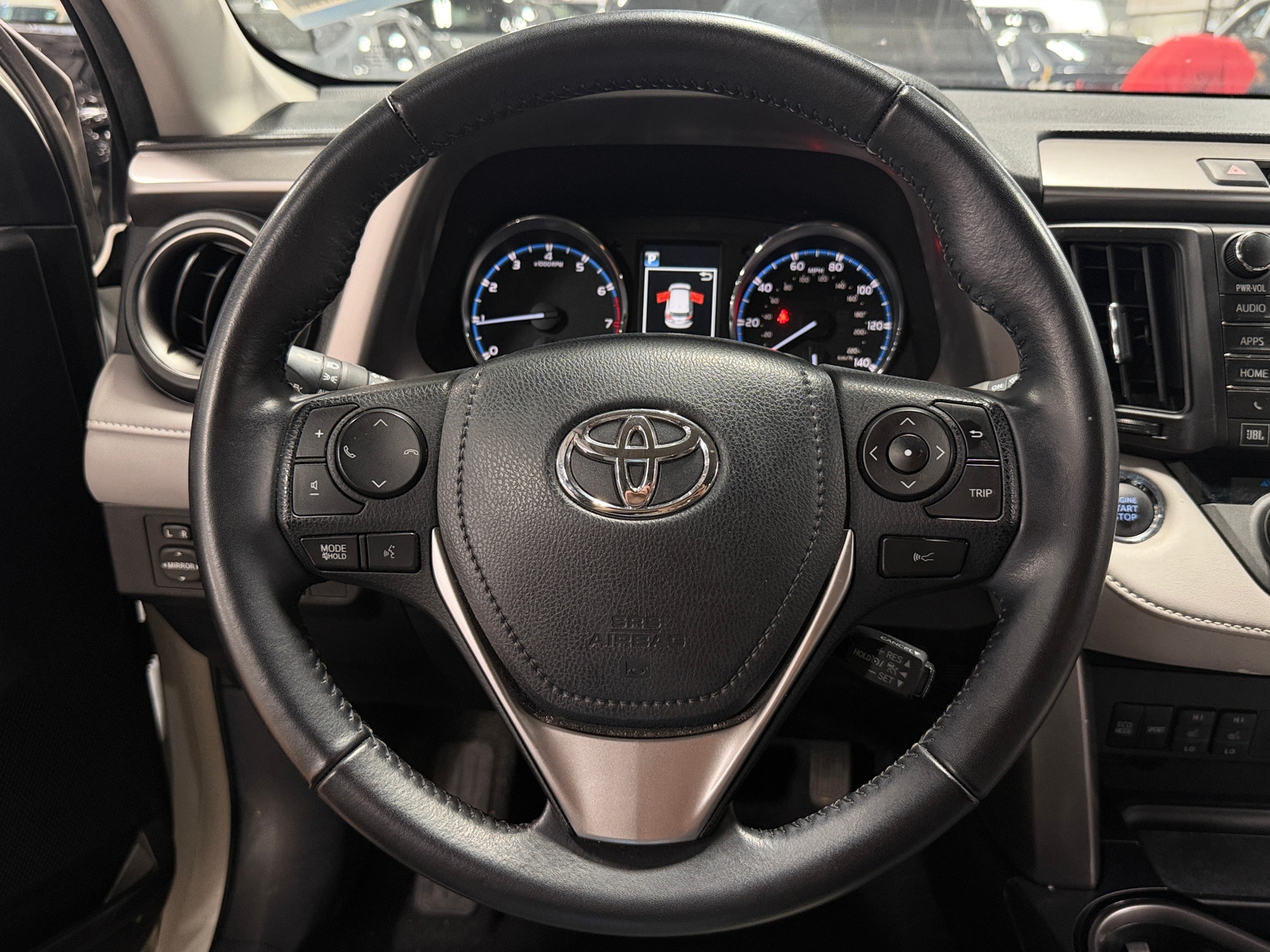 Thumbnail: 2016 Toyota RAV4 - 4